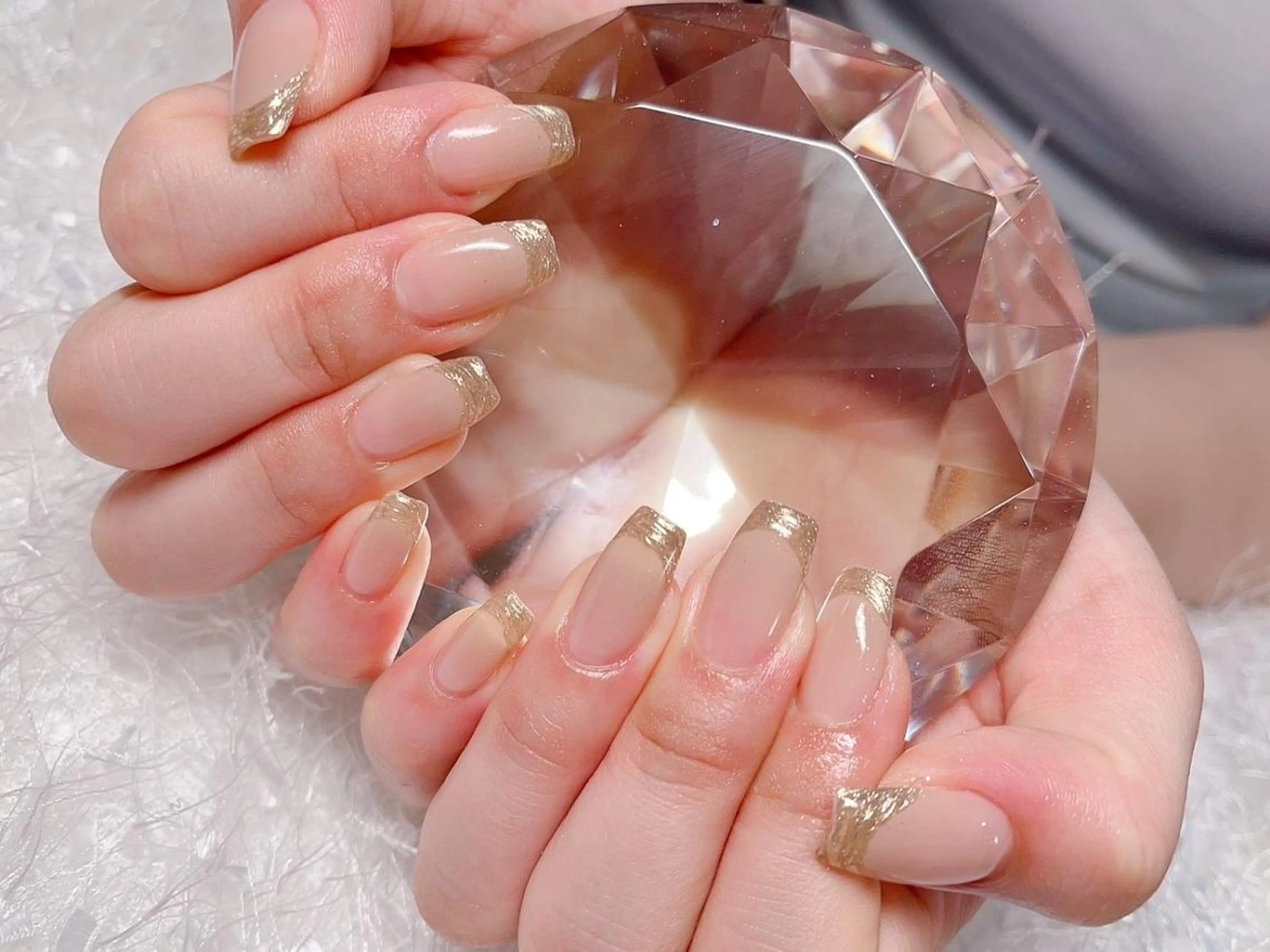 アイブロウ マツエク・マツパ ネイル 韓国風マツエク パリジェンヌラッシュリフト まつげパーマ ワンホンマツエク 長さ出し Nail&eye Belire 新宿のネイルデザイン