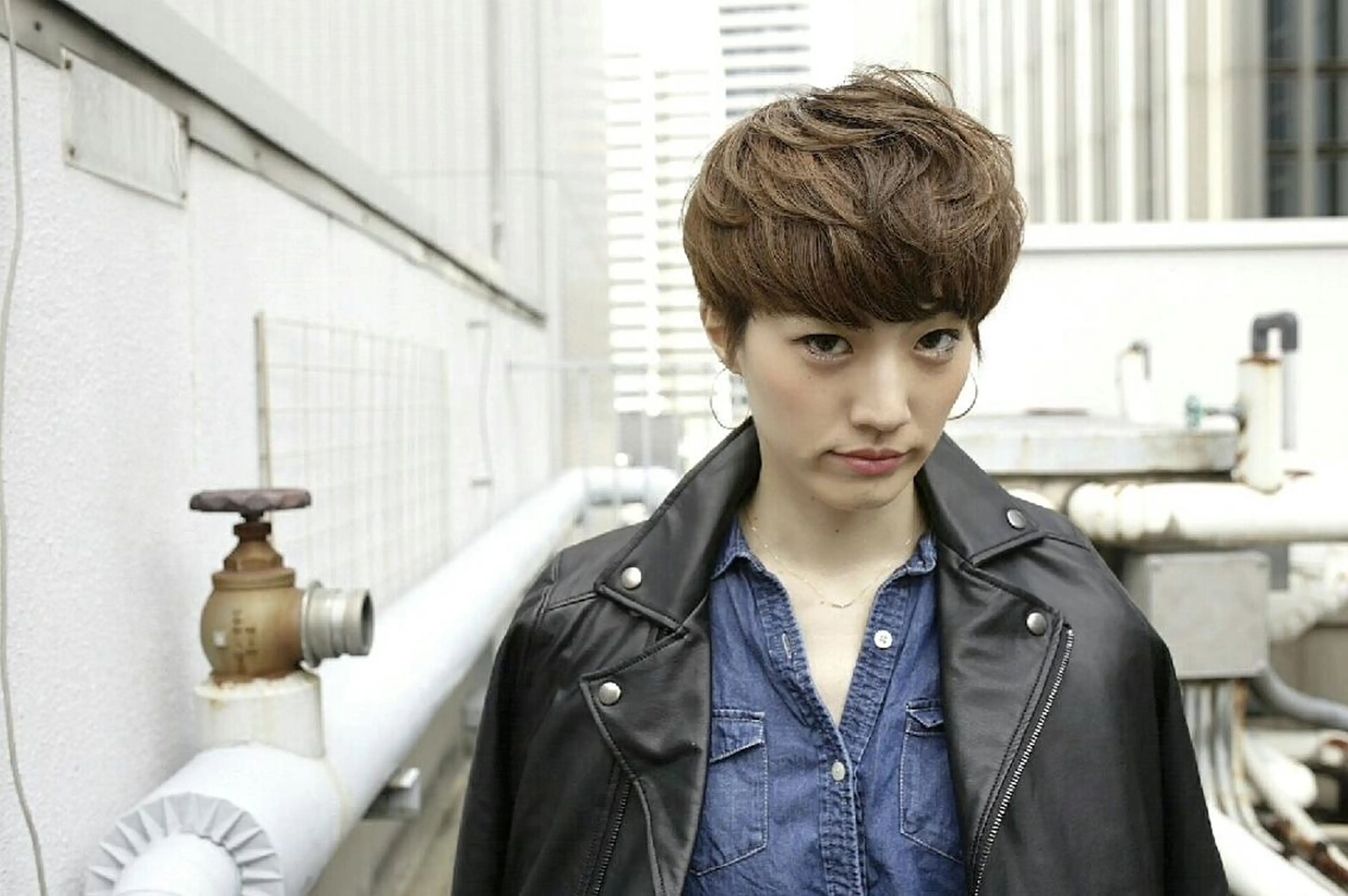 ショート カラー パーマ ショートヘア 中津No.1髪質改善 店長✨透ける暗髪のヘアスタイル