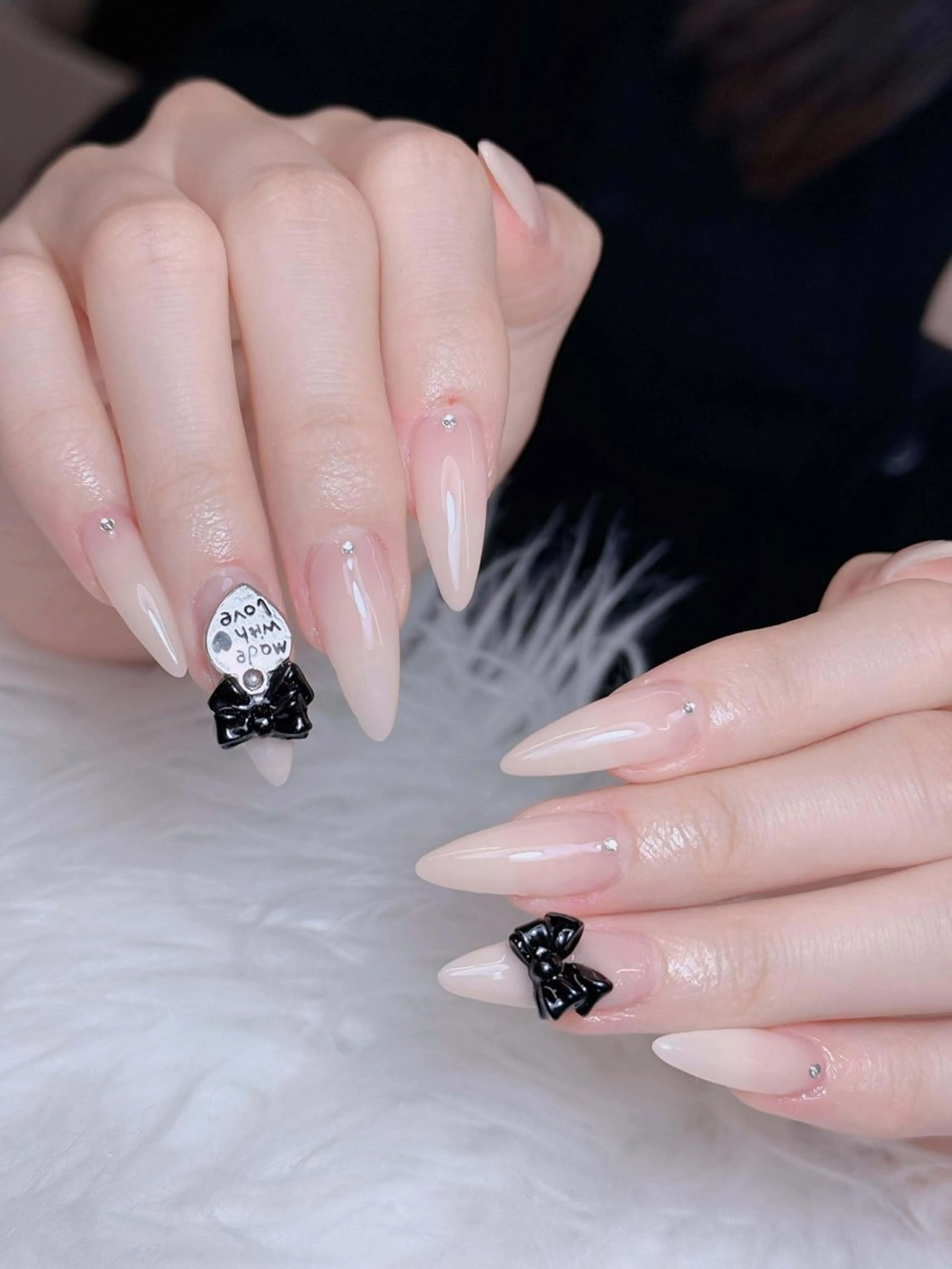 ネイル オーロラネイル チークネイル フットネイル フレンチネイル 韓国ネイル ハンドネイル Lumi Nailのネイルデザイン