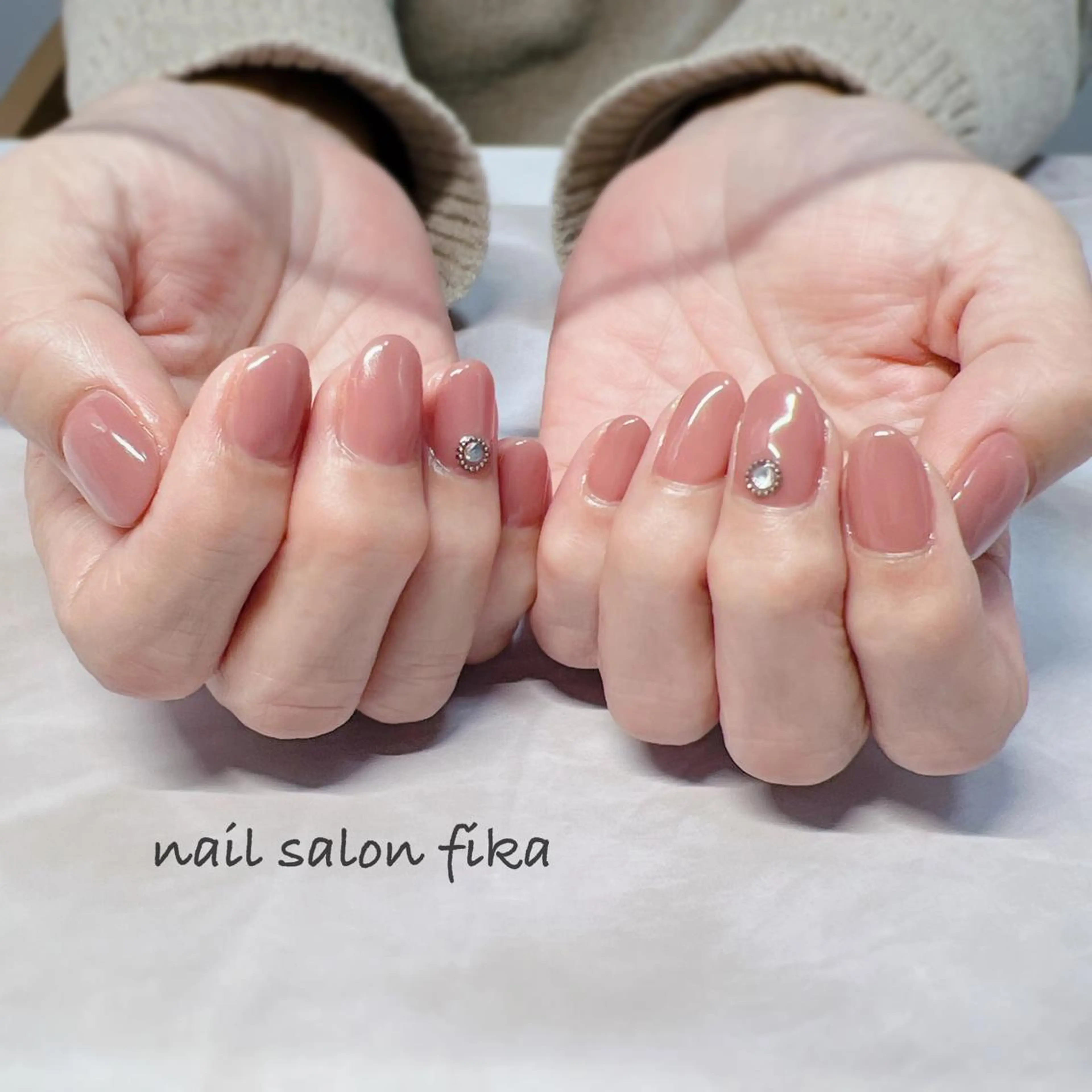 ネイル ワンカラーネイル nail salon fikaのネイルデザイン
