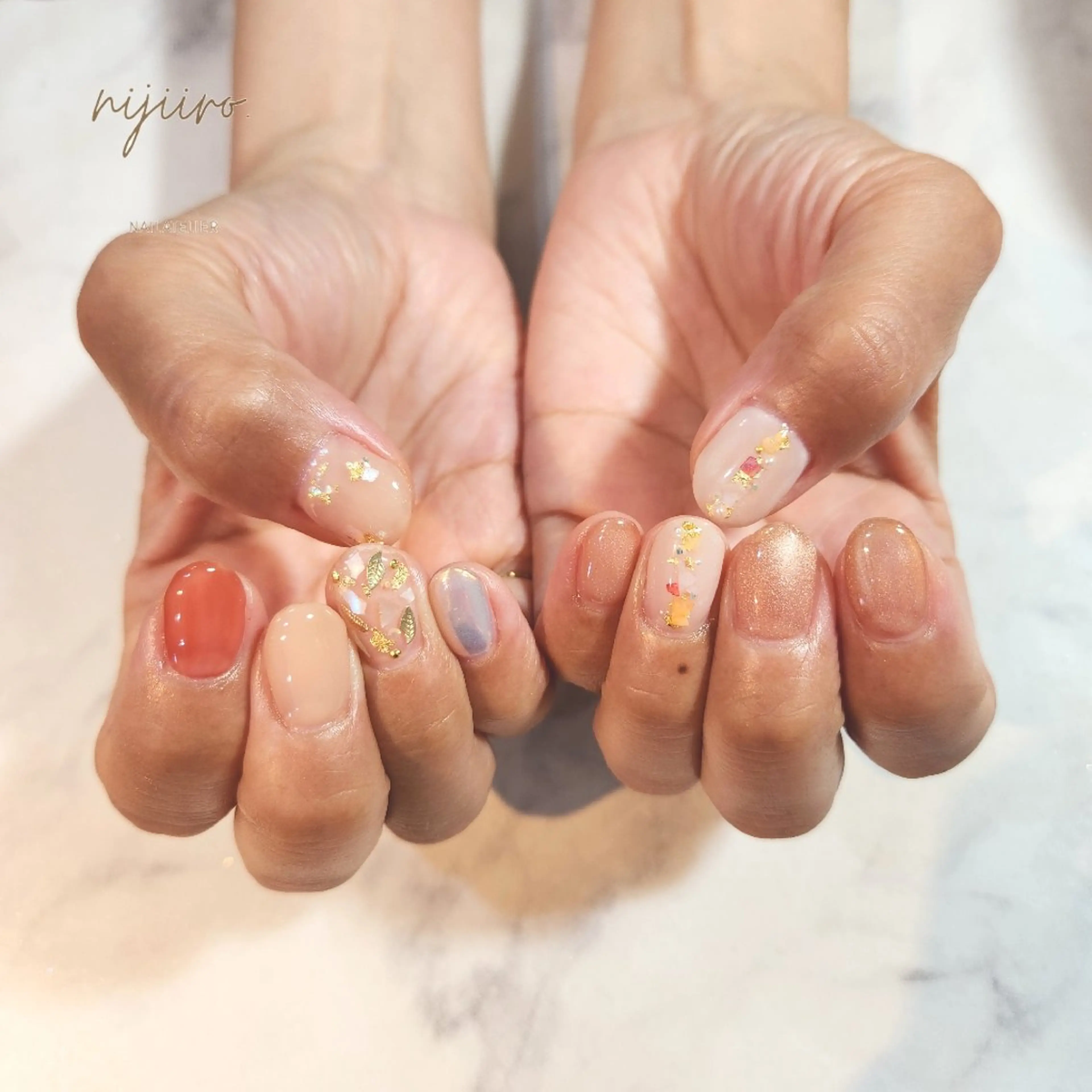 ネイル ハンドネイル nailatelier nijiiro.所属・nijiiro🌈 サトウのネイルデザイン