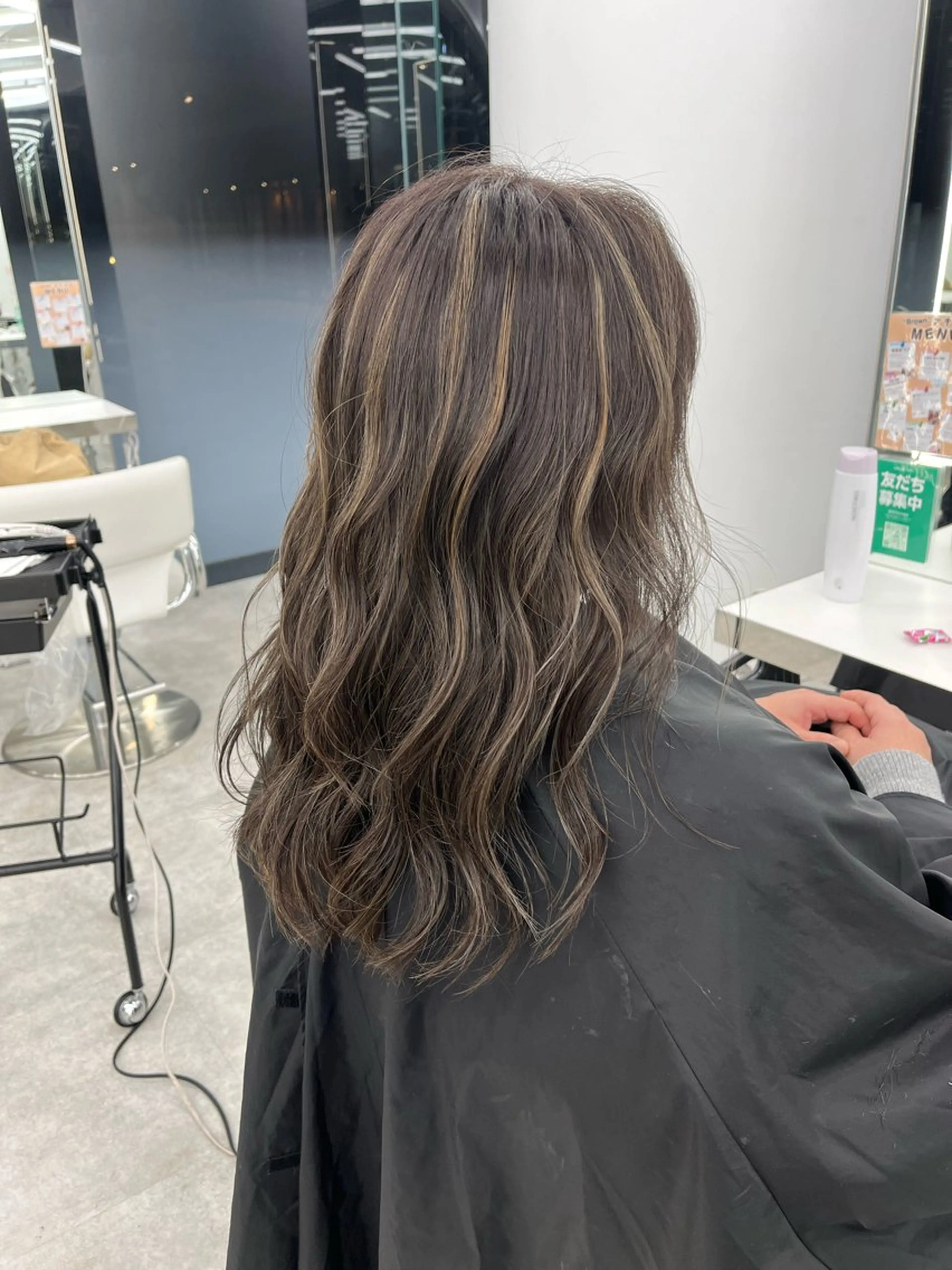 セミロング カラー 森龍馬 メンズ専門美容師のヘアスタイル