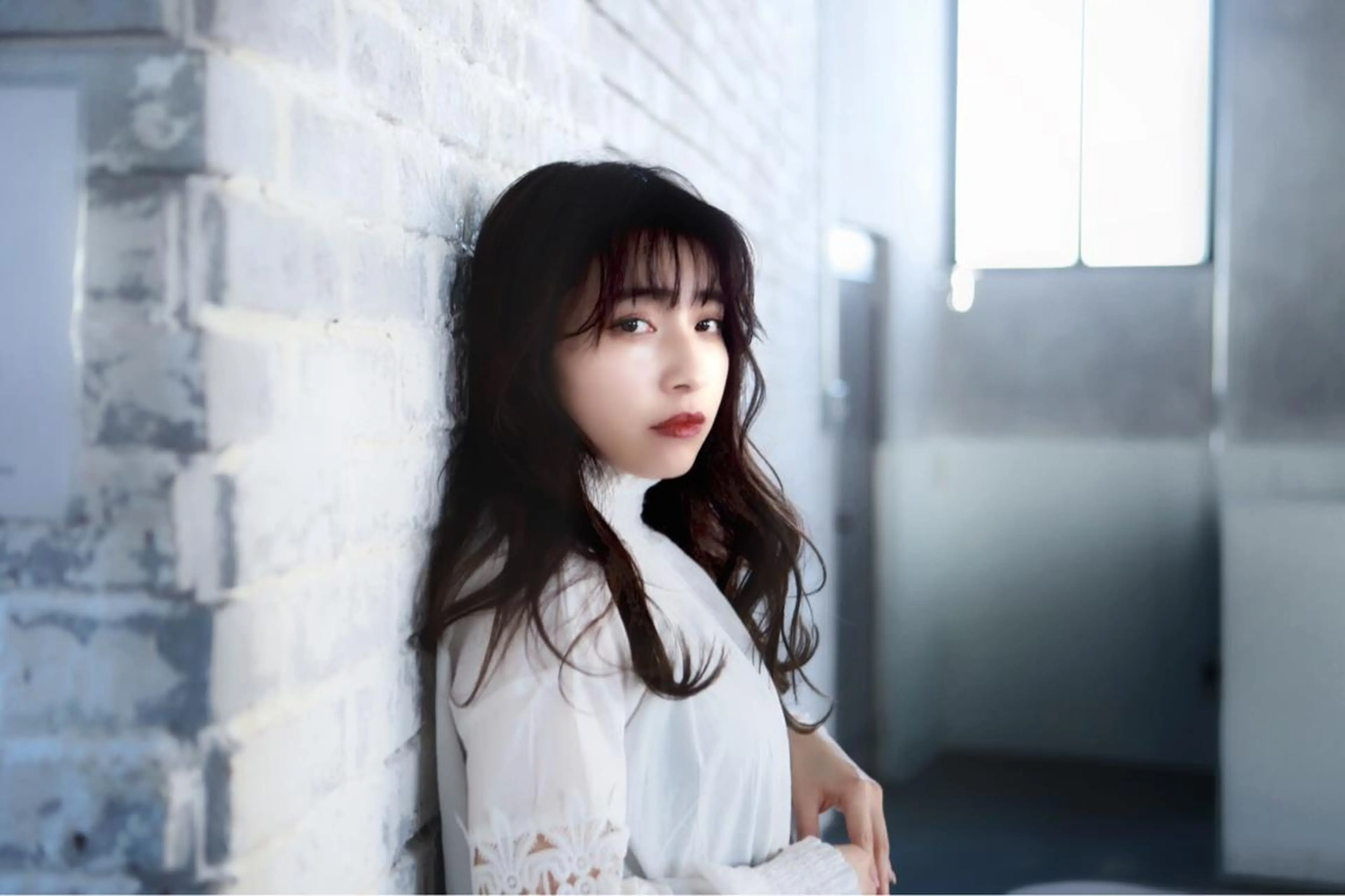 セミロング ブリーチカラー🌈 石垣翔太のヘアスタイル