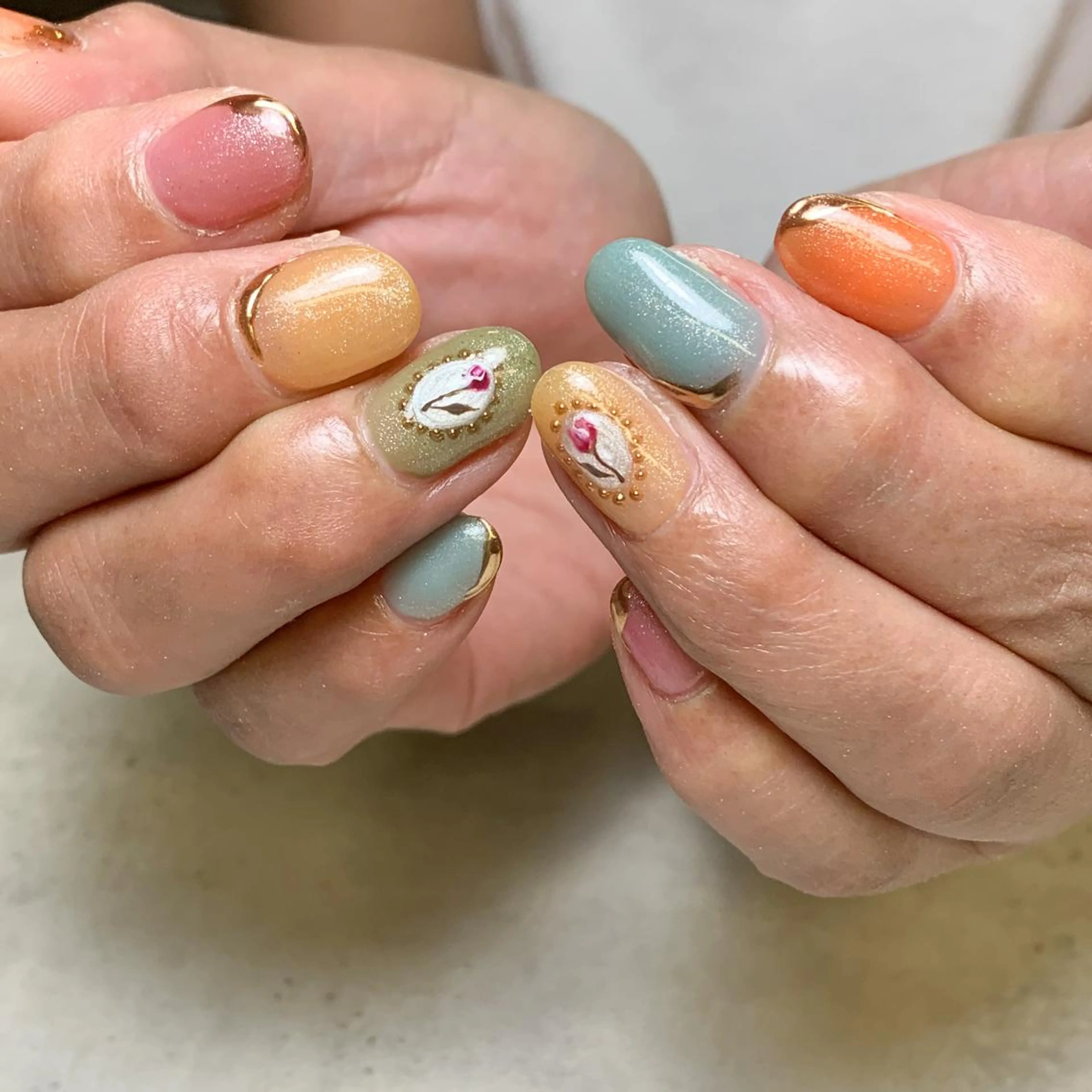 ネイル atelier　FIORITURA所属・FIORITURA aiのネイルデザイン