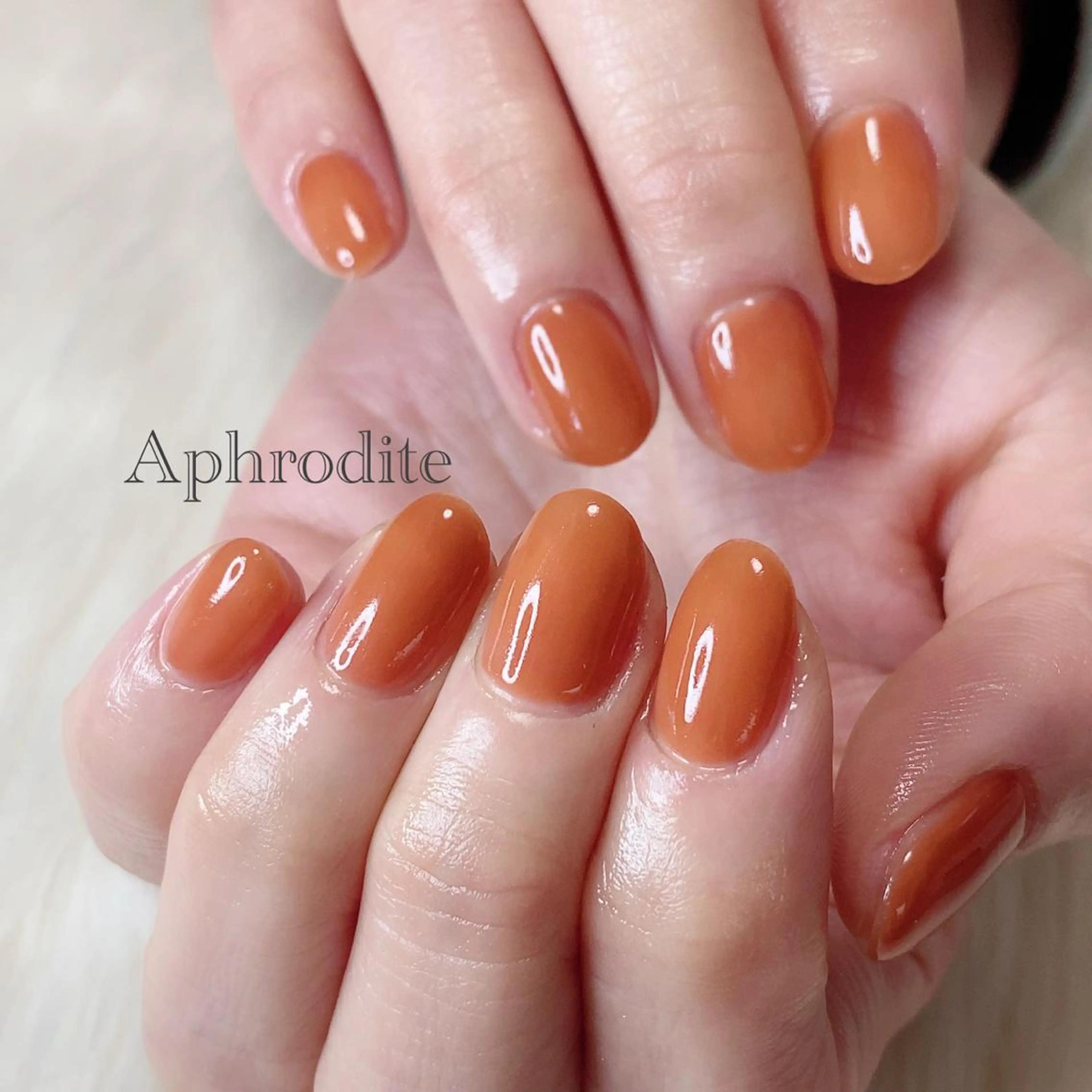 ネイル Aphrodite パラジェル認定サロンのネイルデザイン