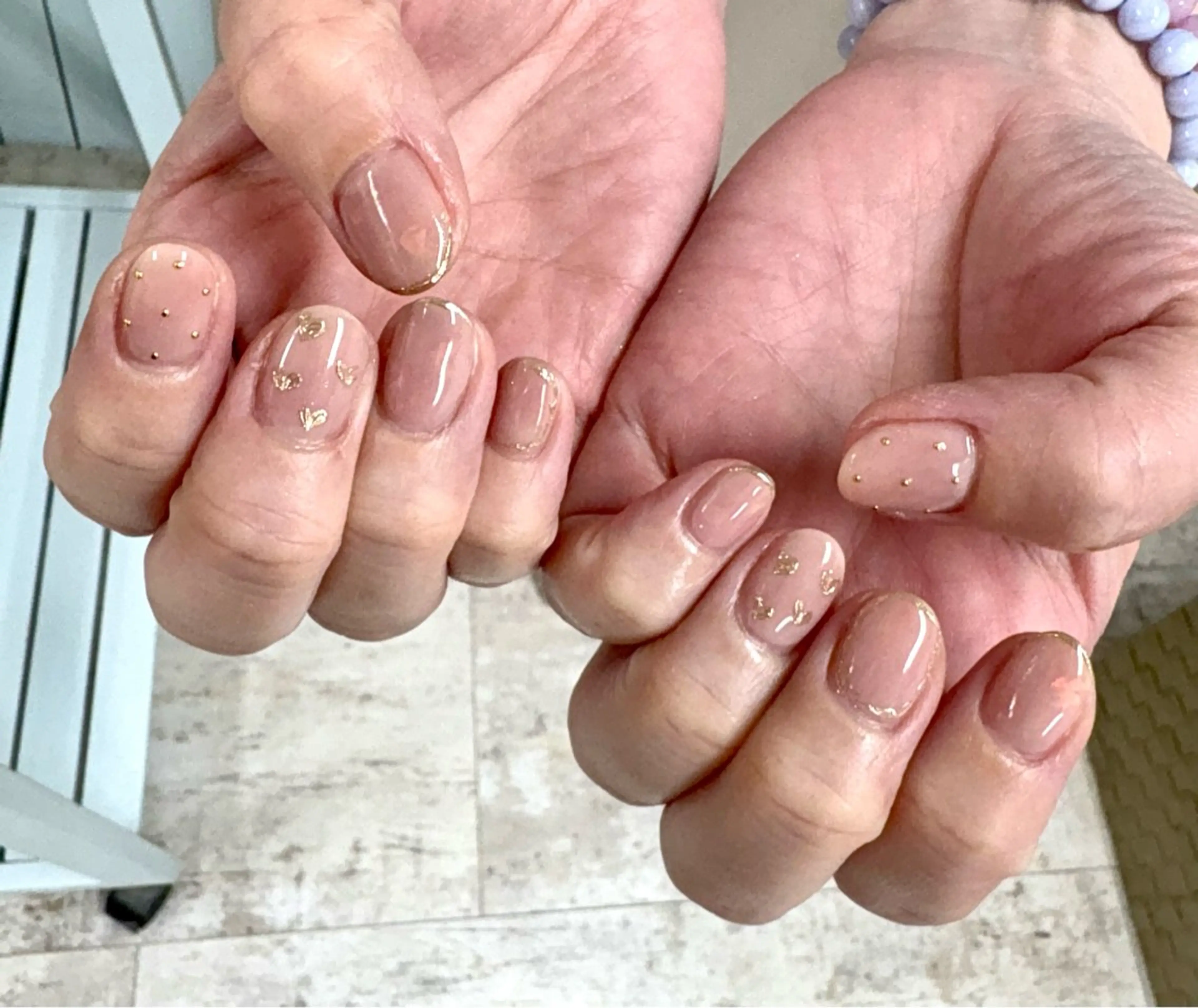 ネイル 持ち込み マハロネイルサロン横浜店所属・吉田 里菜のネイルデザイン