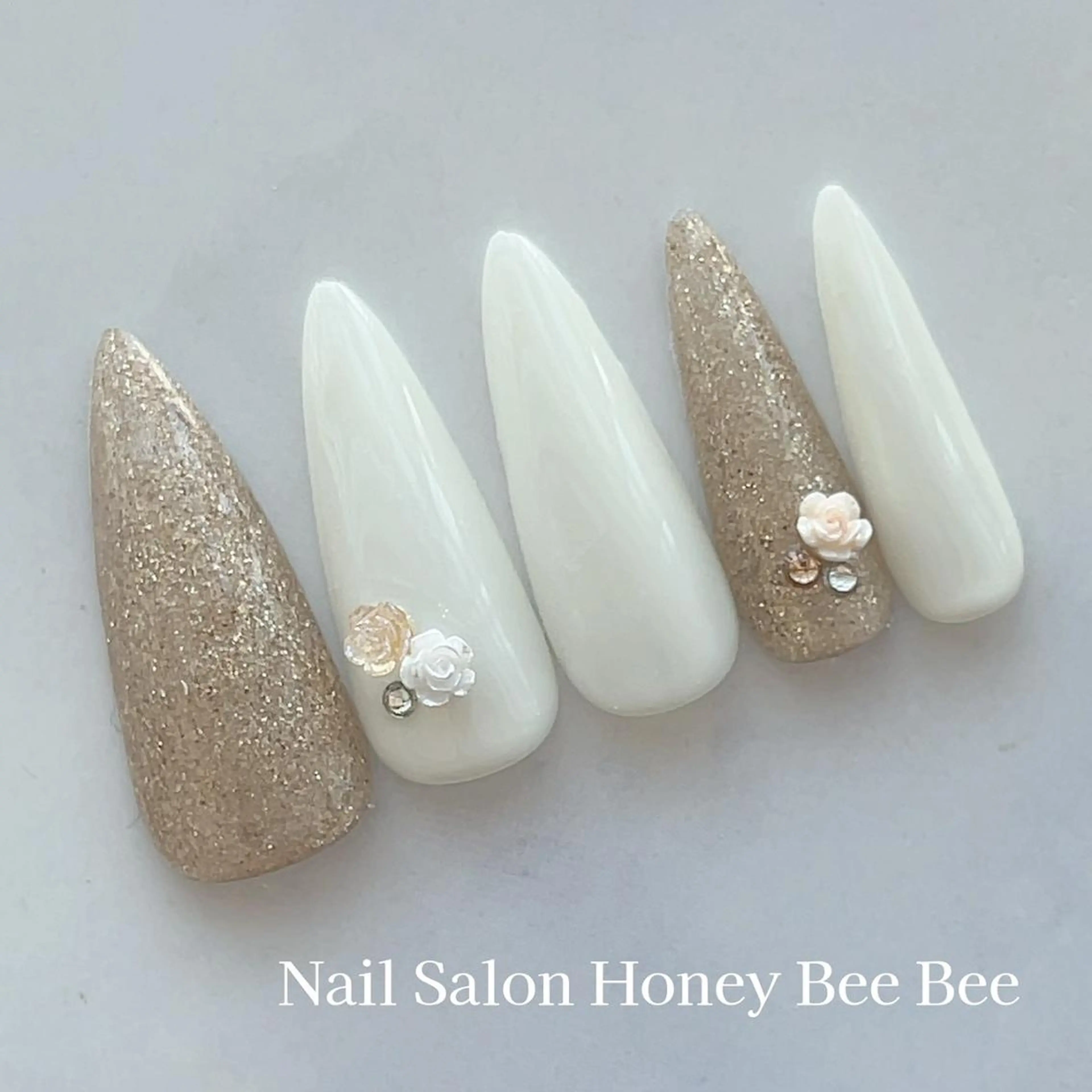 ネイル Nail salon Honey Beeのネイルデザイン