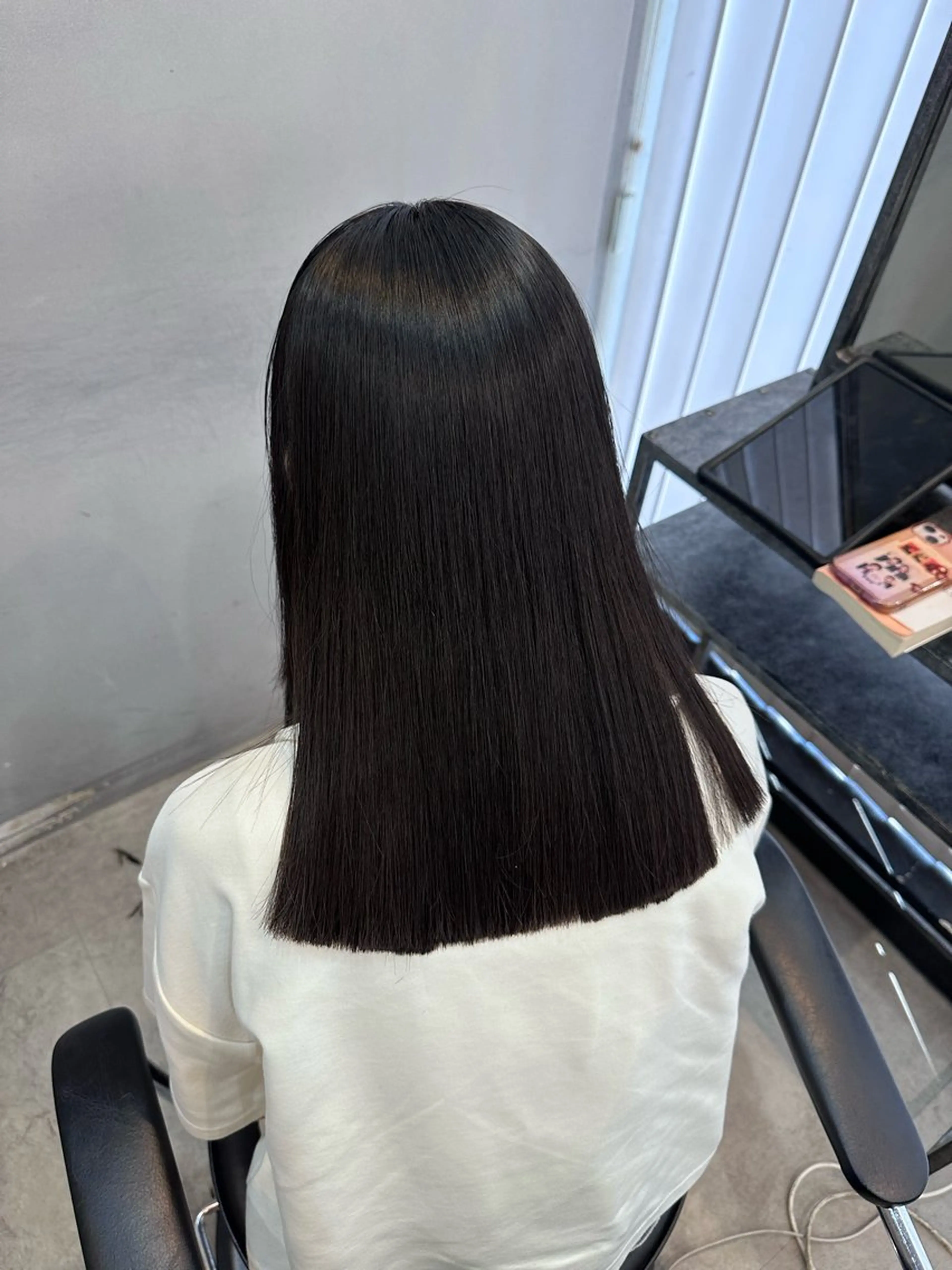 ミディアム カット 縮毛矯正 トリートメント 髪質改善・艶カラー HIROTOのヘアスタイル