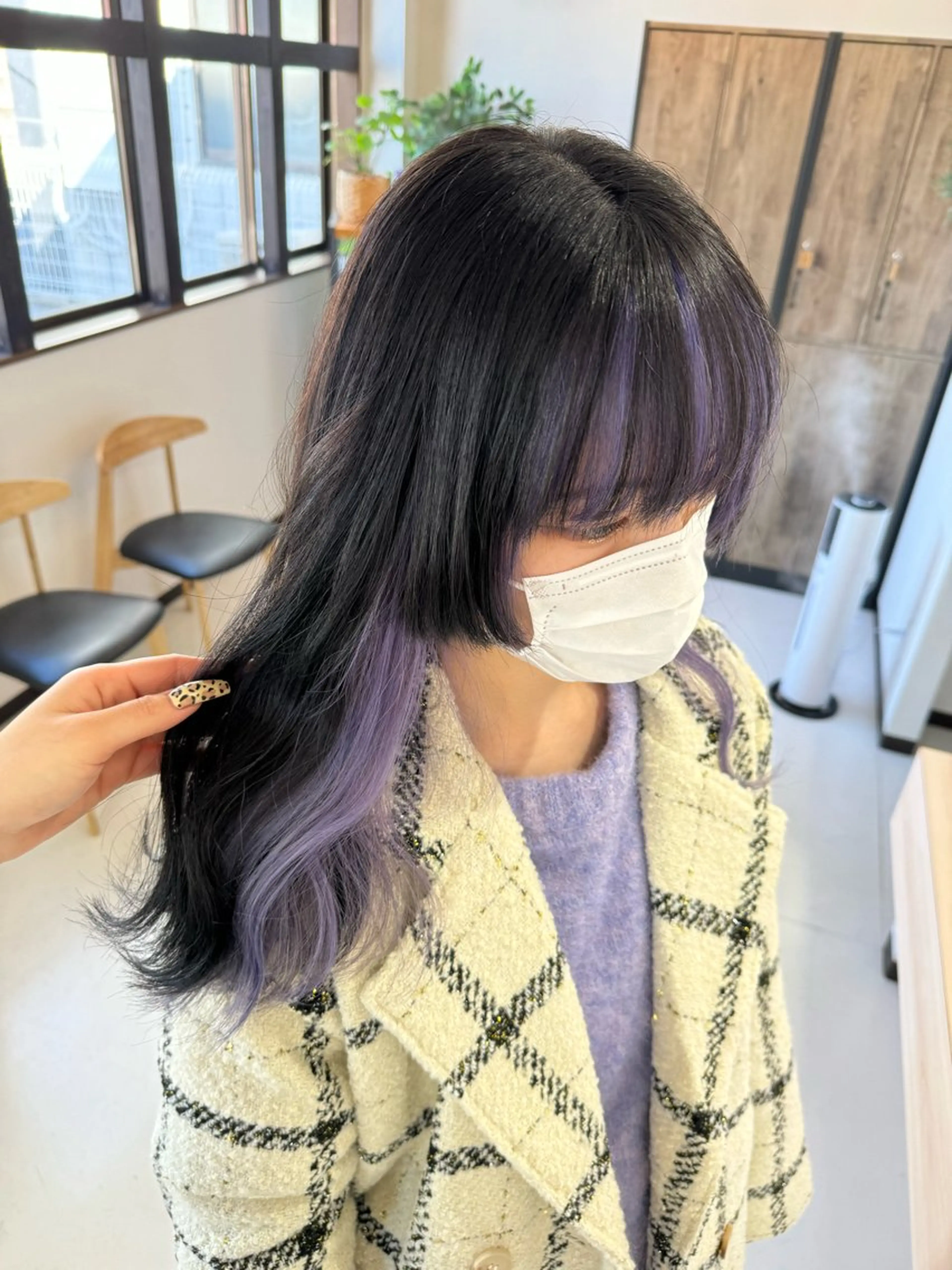 セミロング ヘアカラー 手塚 麗のヘアスタイル