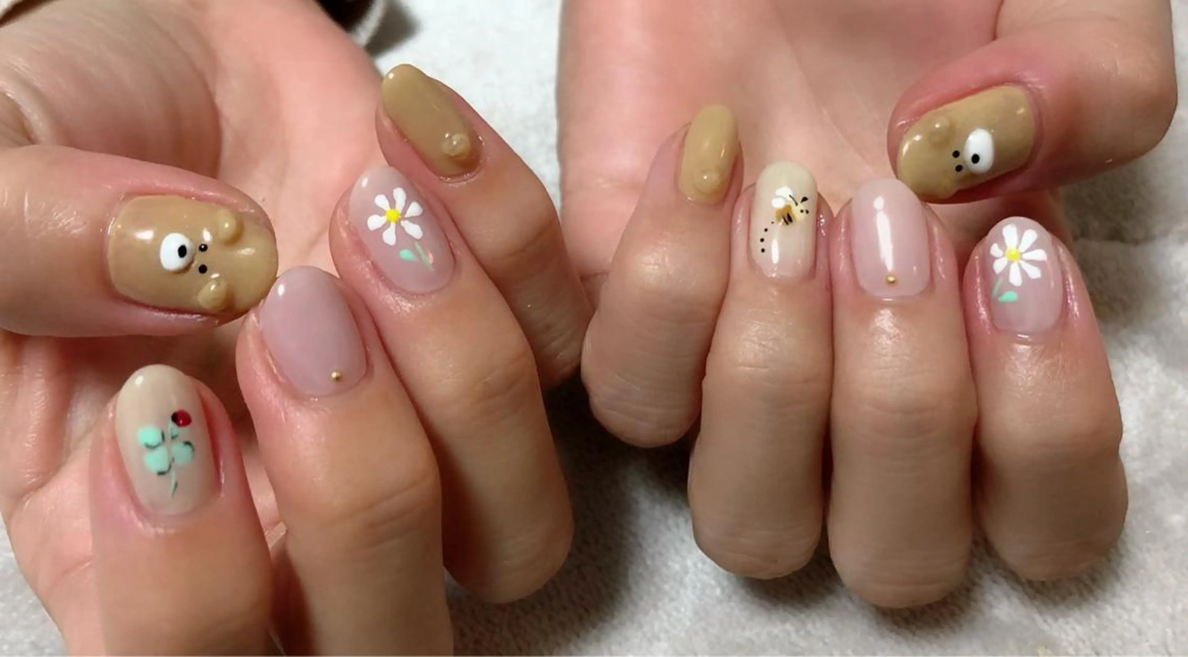 ネイル ハンドネイル t. yoshizawaのネイルデザイン