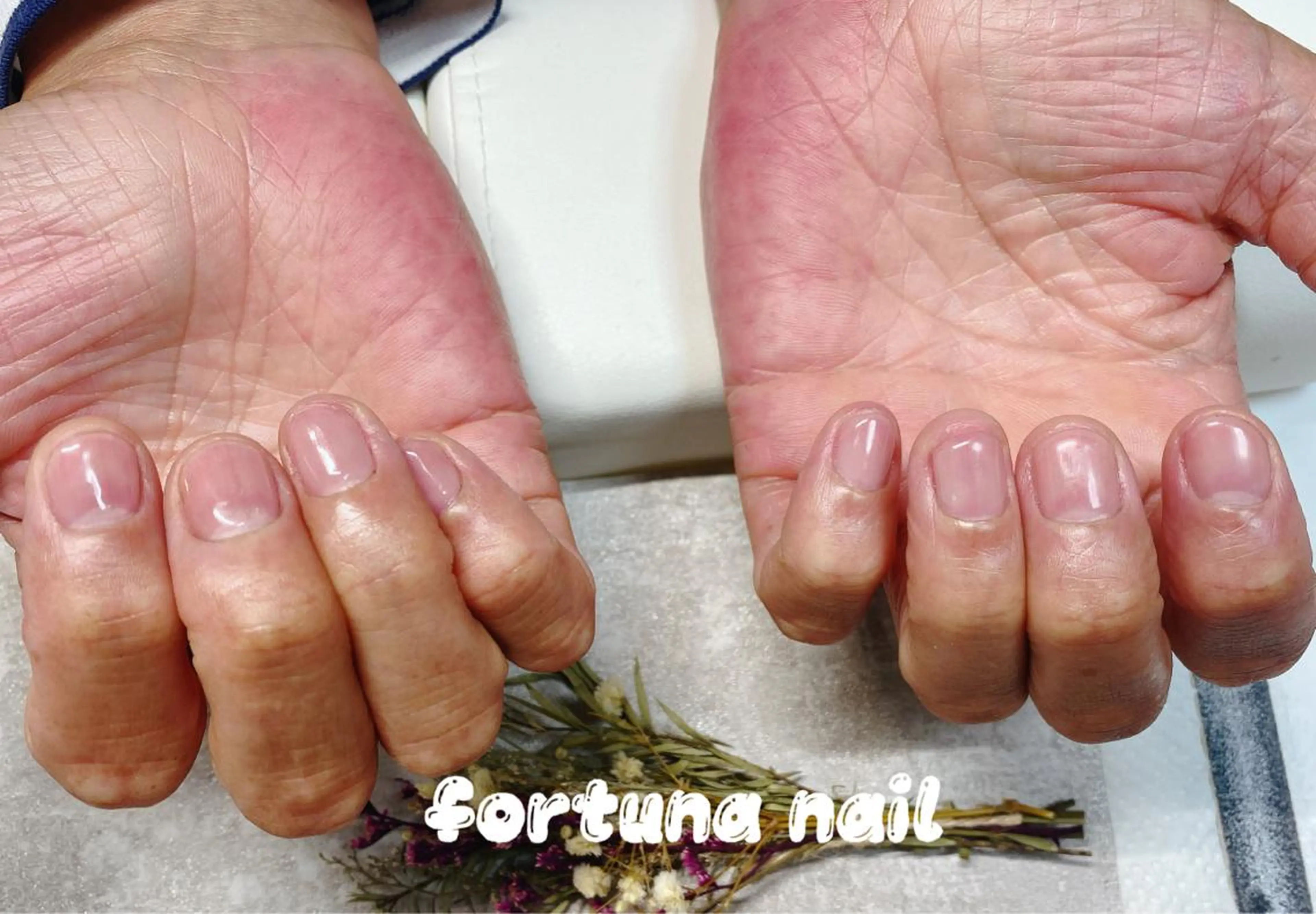 ネイル Nail •Head スパFortunaのネイルデザイン