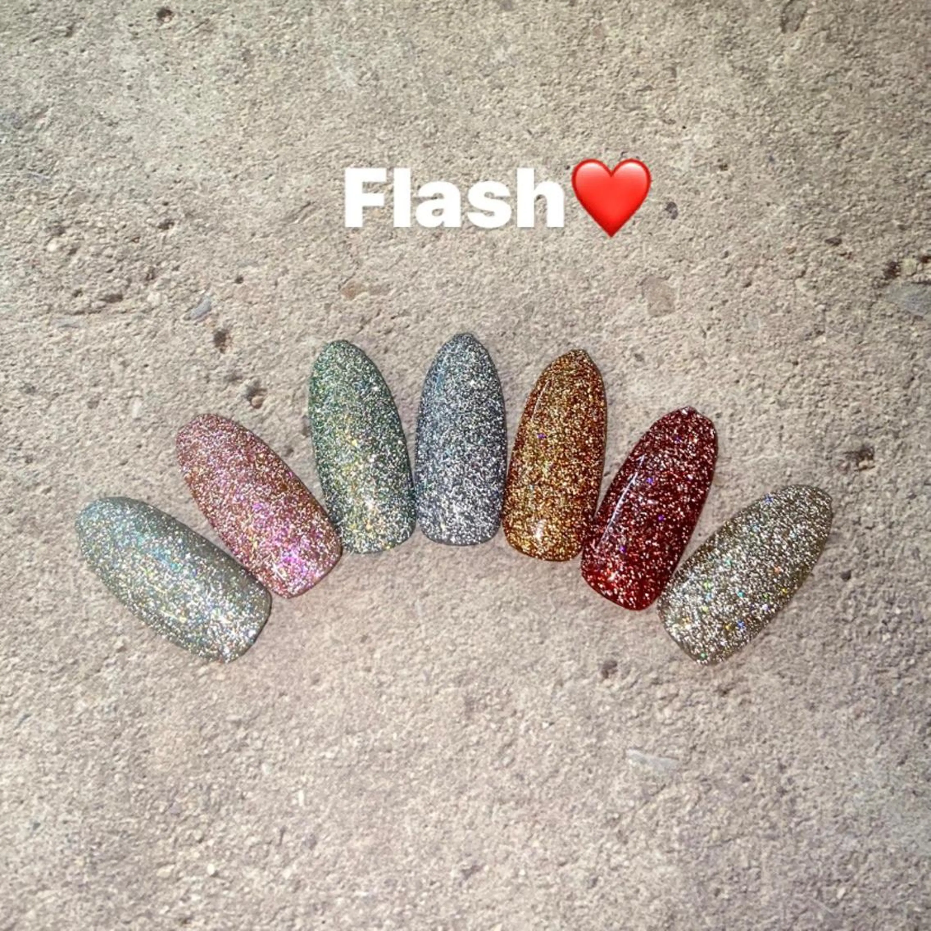新色導入　❤️‍🔥Flash nailの写真