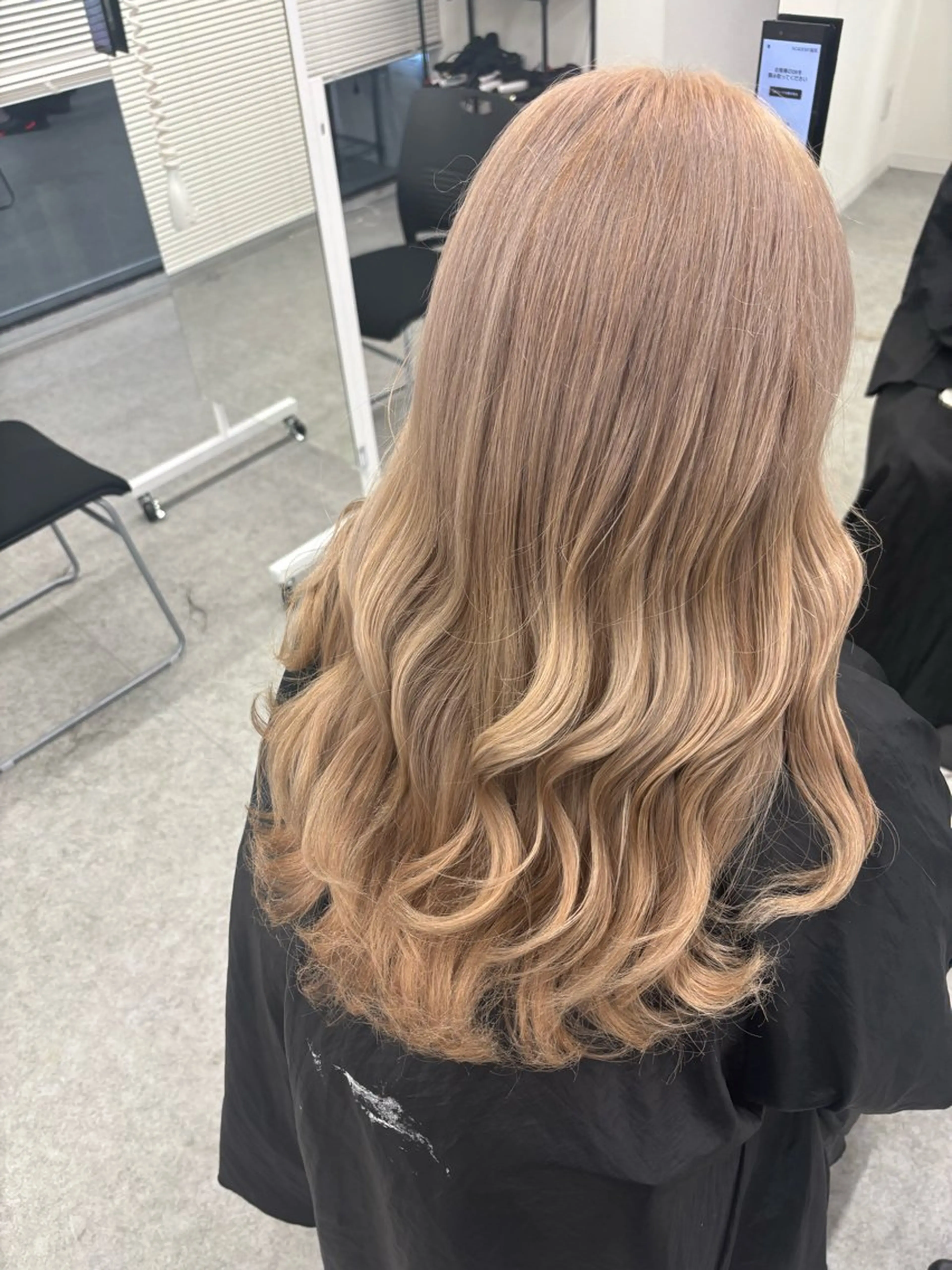 ロング カラー 曲がる縮毛矯正✨️ パーマ🌀 晃哉‎のヘアスタイル