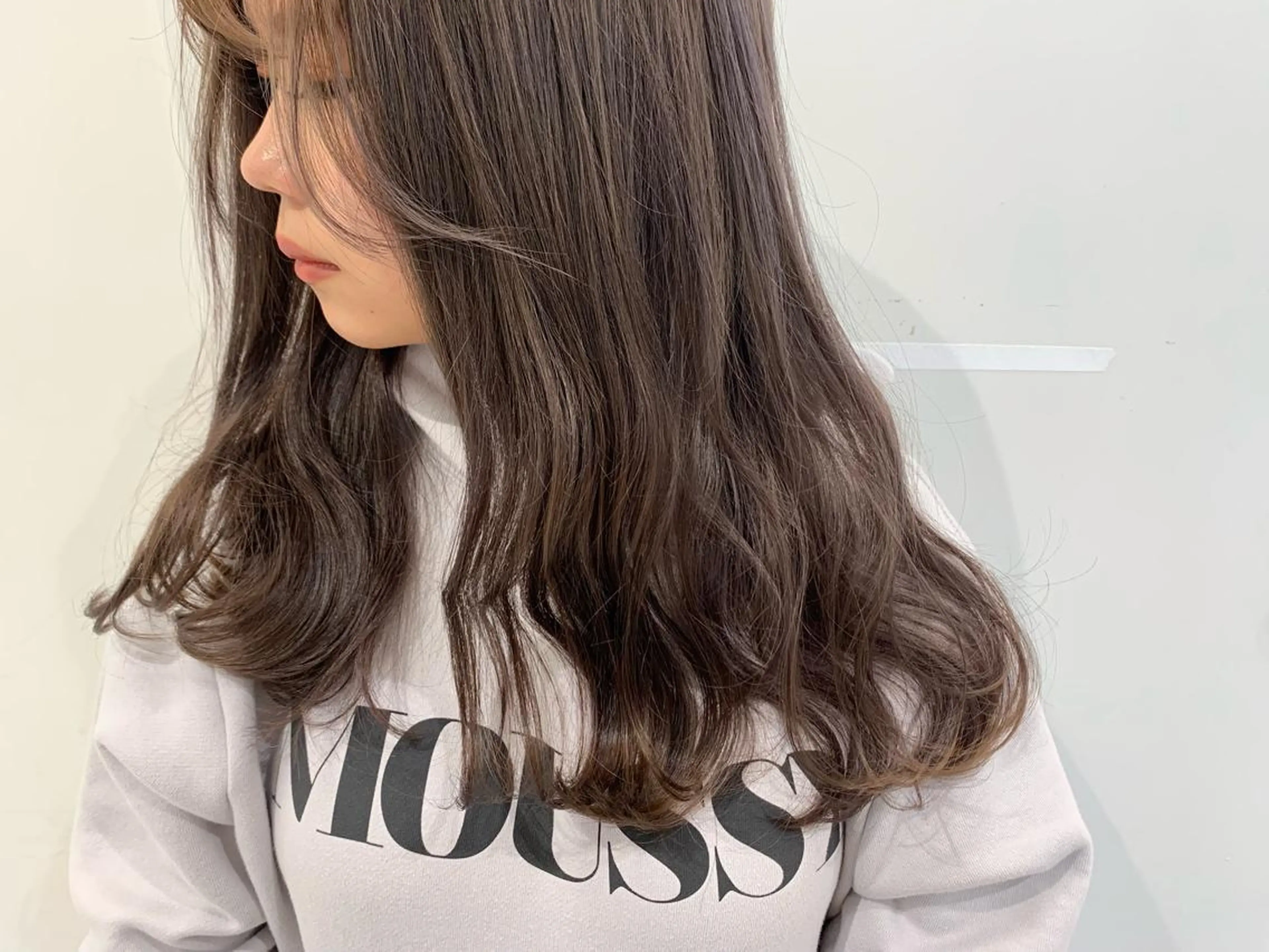 ロング カラー ベージュカラー ラベンダーカラー ラベンダーベージュ カット ヘアカラー トリートメント 透明感♡︎♡︎ 佐々木早苗のヘアスタイル