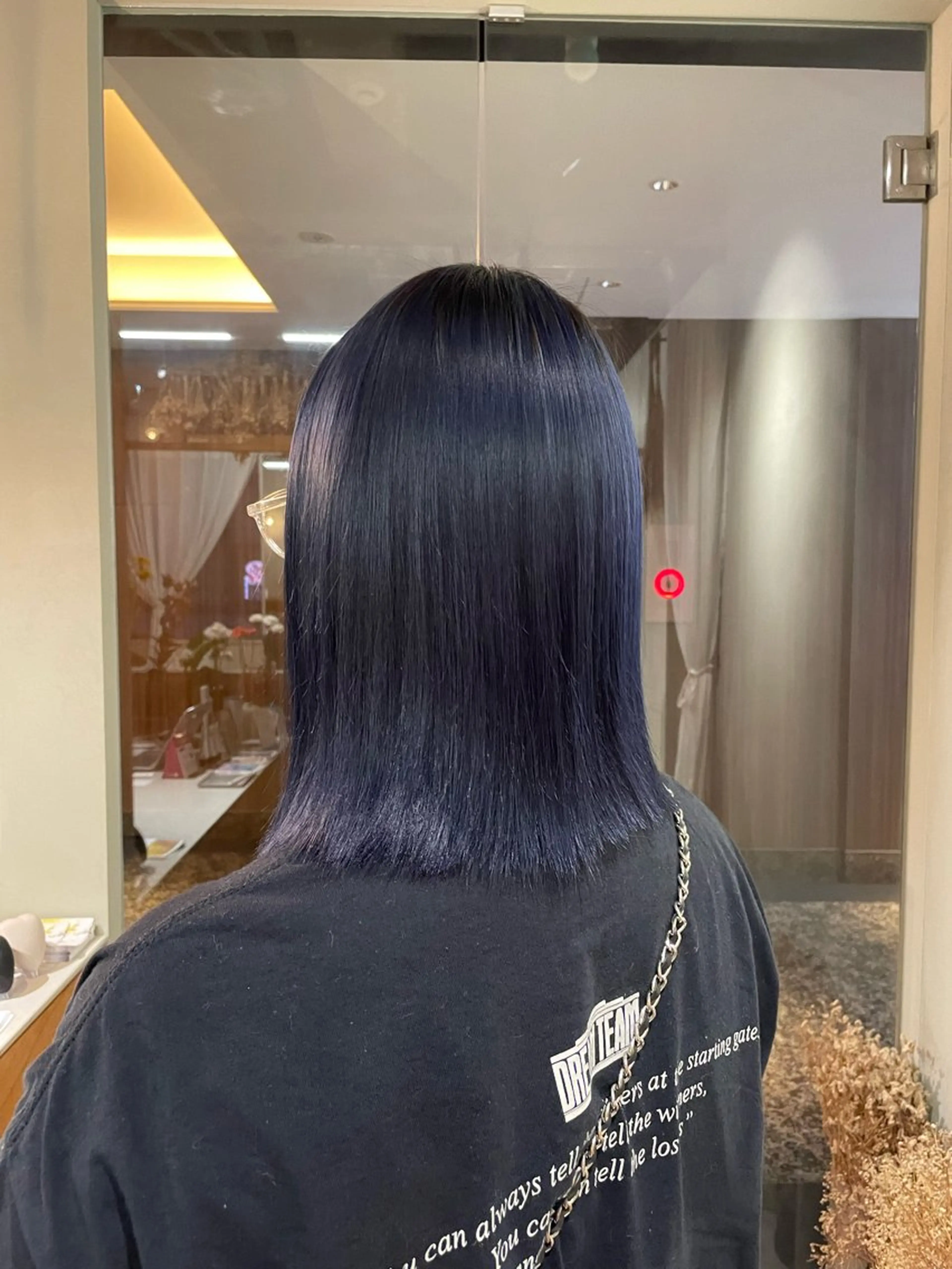 ミディアム カラー 山下 悠月のヘアスタイル