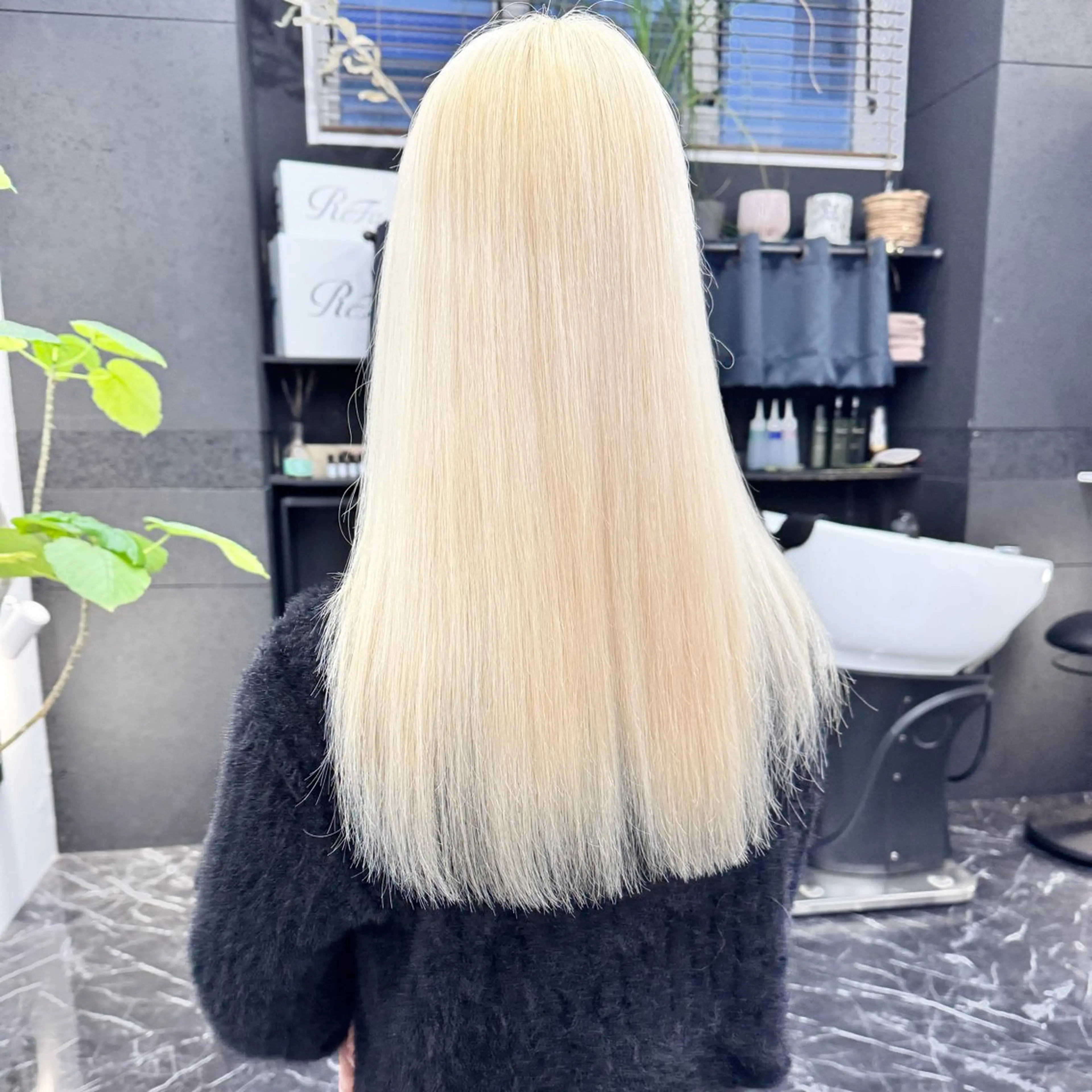 ロング カラー ブリーチ 透明感カラー カット ヘアカラー トリートメント ChuDuck所属・ケアブリーチ×ハイト ーン専門/SHOTAのヘアスタイル