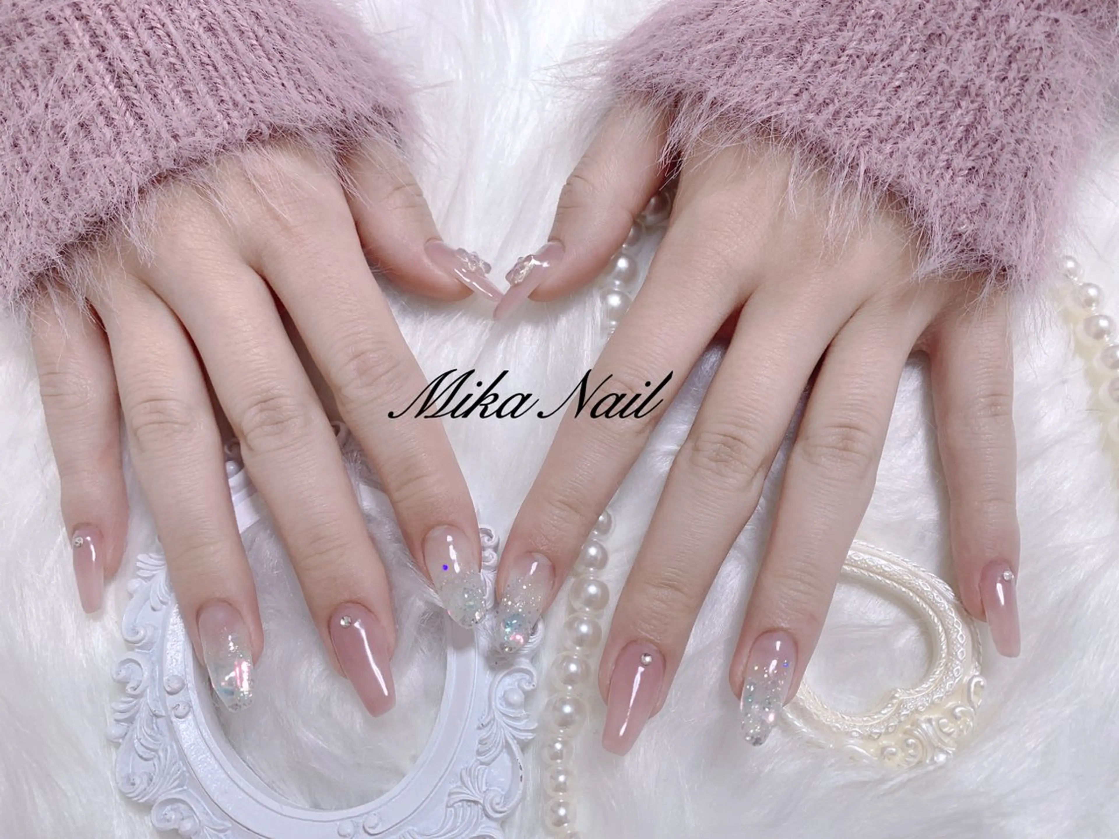 ネイル ニュアンスネイル ワンカラーネイル ストーンネイル Mika Nailのネイルデザイン