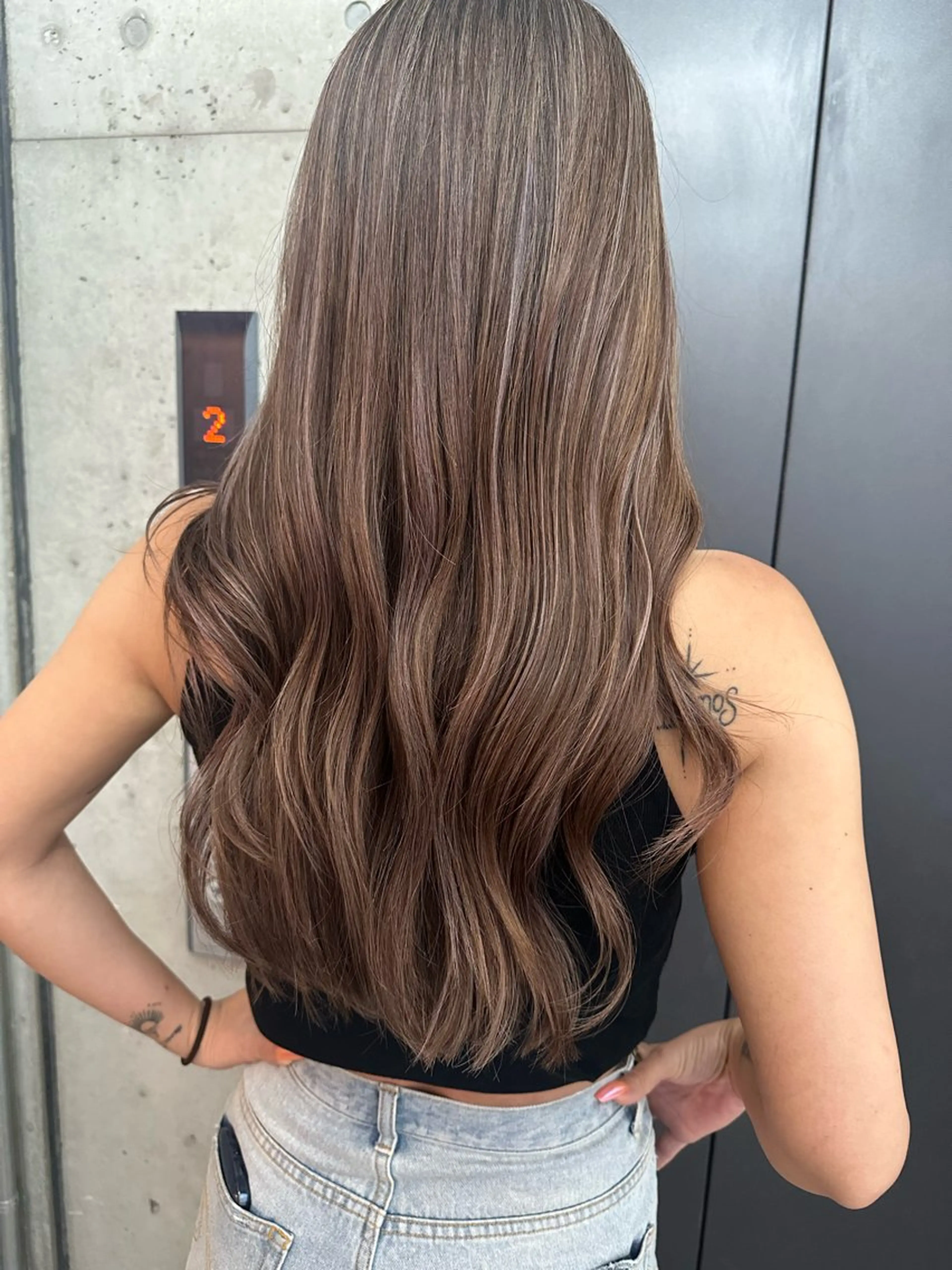 ロング カラー ヘアアレンジ ヘアカラー トリートメント ヘアセット 透明感/ブリーチ/ 髪質改善💛miuのヘアスタイル