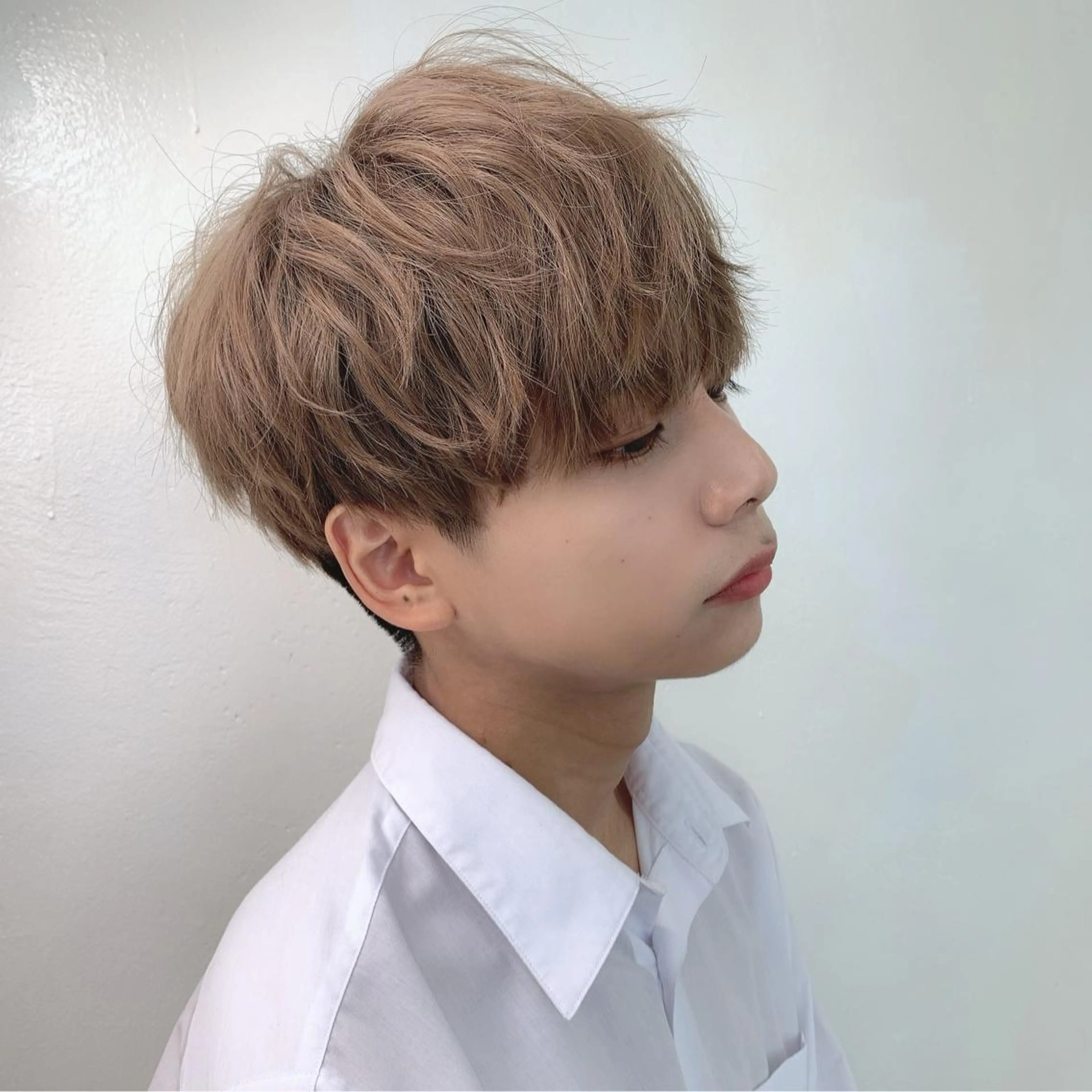 ショート カラー メンズ ベージュカラー ミルクティーベージュ I-LAND 【アイランド】所属・【メンズパーマ】 I-LANDのヘアスタイル