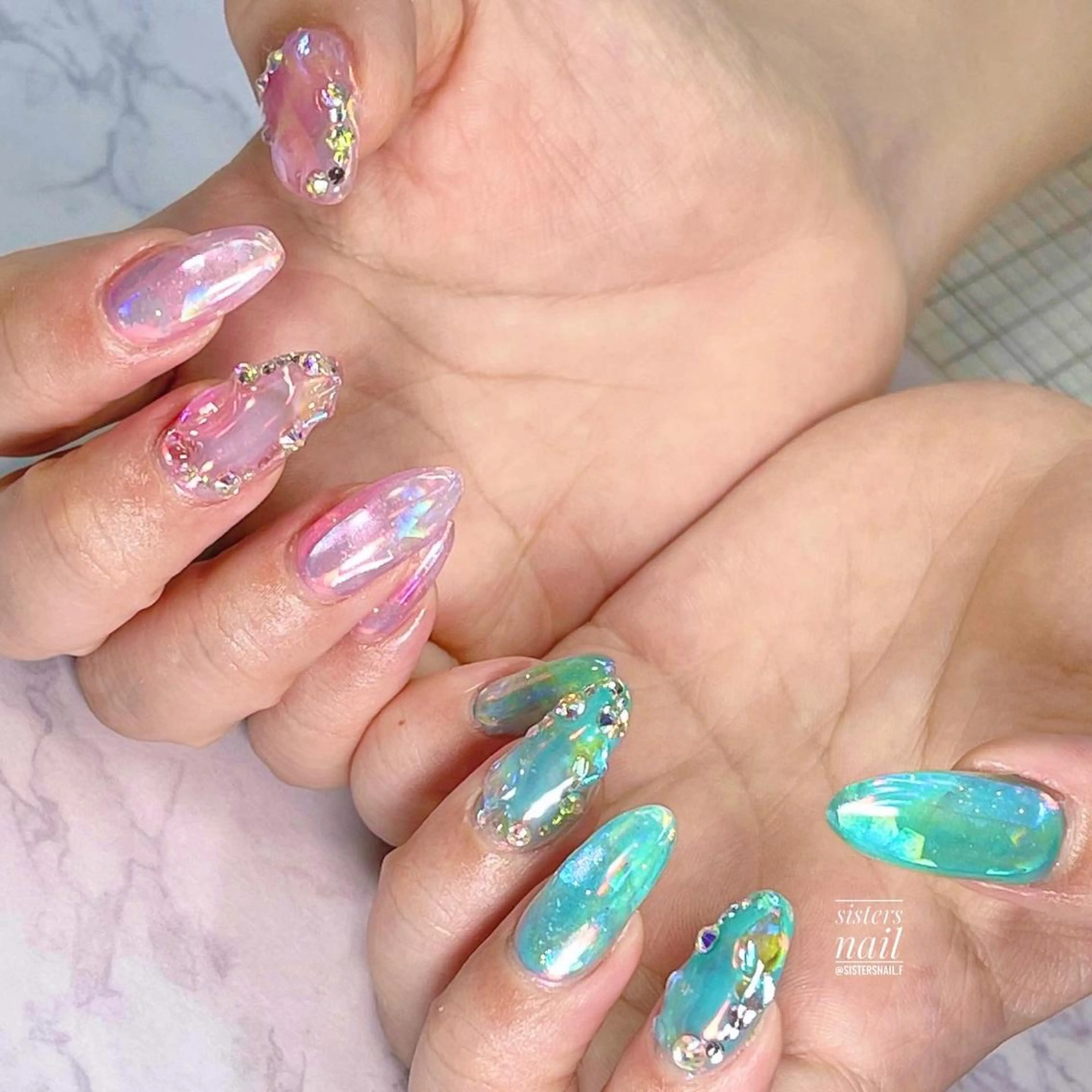 ネイル アートネイル オーロラネイル 氷ネイル・うるうるネイル キラキラネイル 韓国ネイル sisters nail.fのネイルデザイン