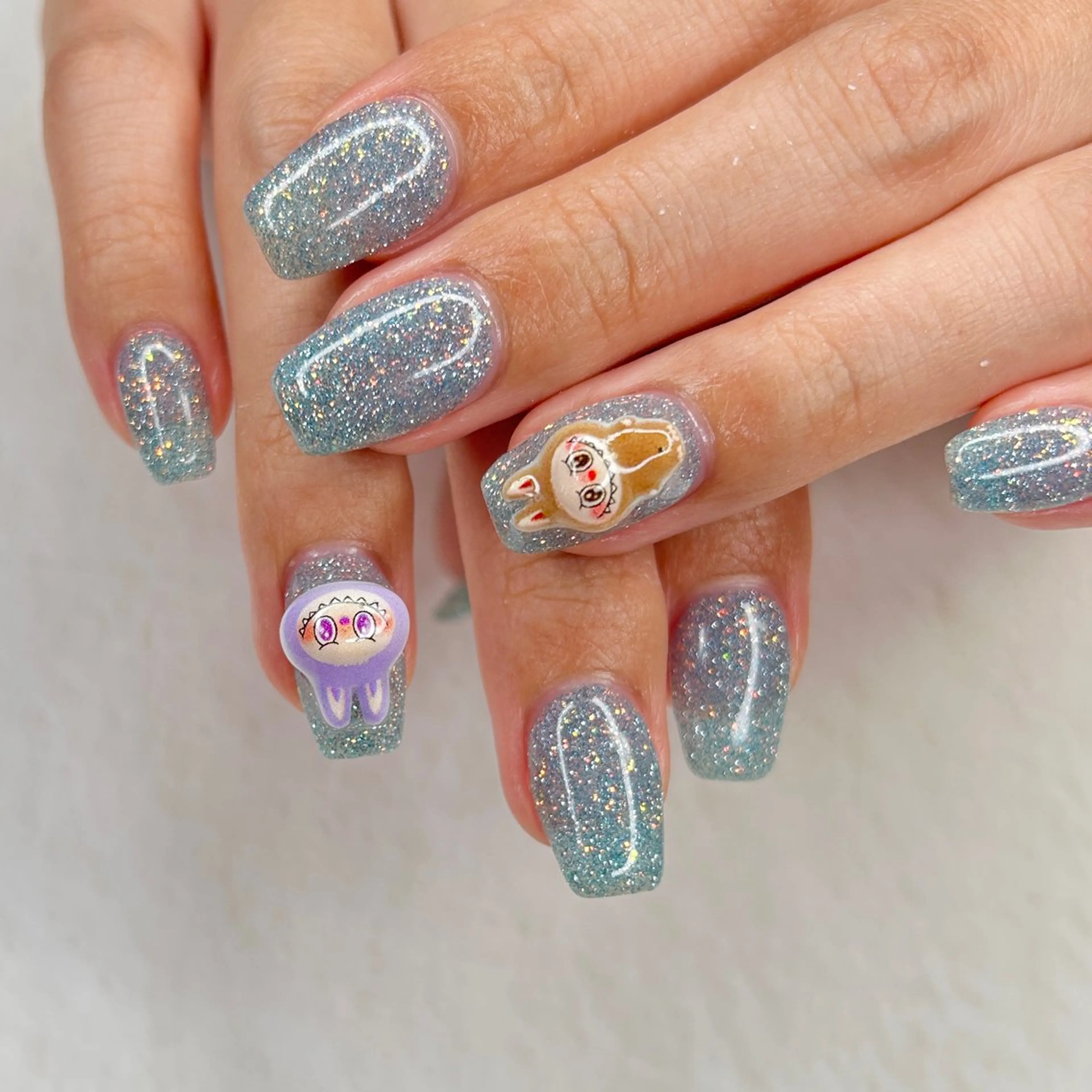 ネイル ハンドネイル フットネイル ease NAIL SALONのネイルデザイン