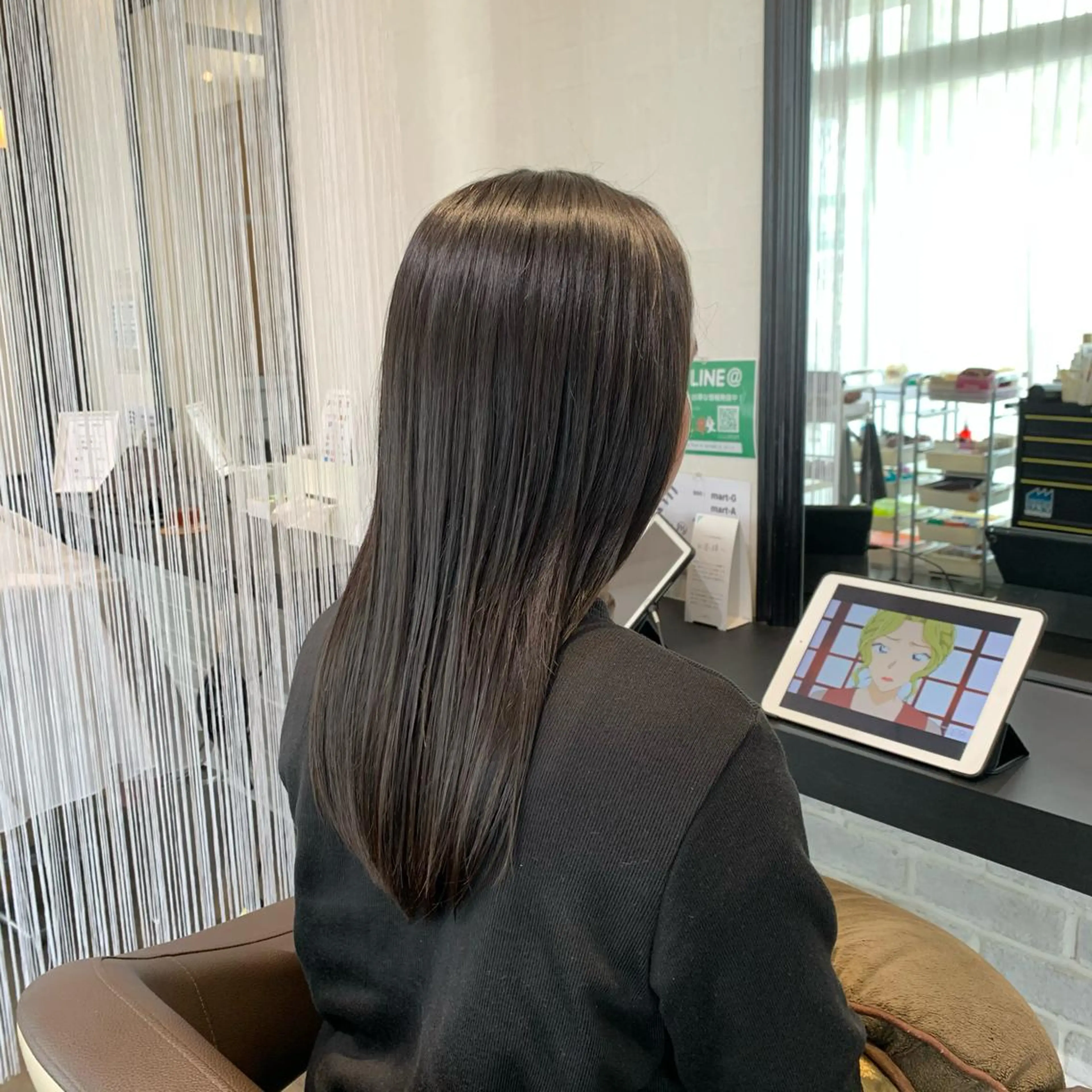 ロング キッズ カット ヘアカラー トリートメント ヘッドスパ 川村 綾のヘアスタイル