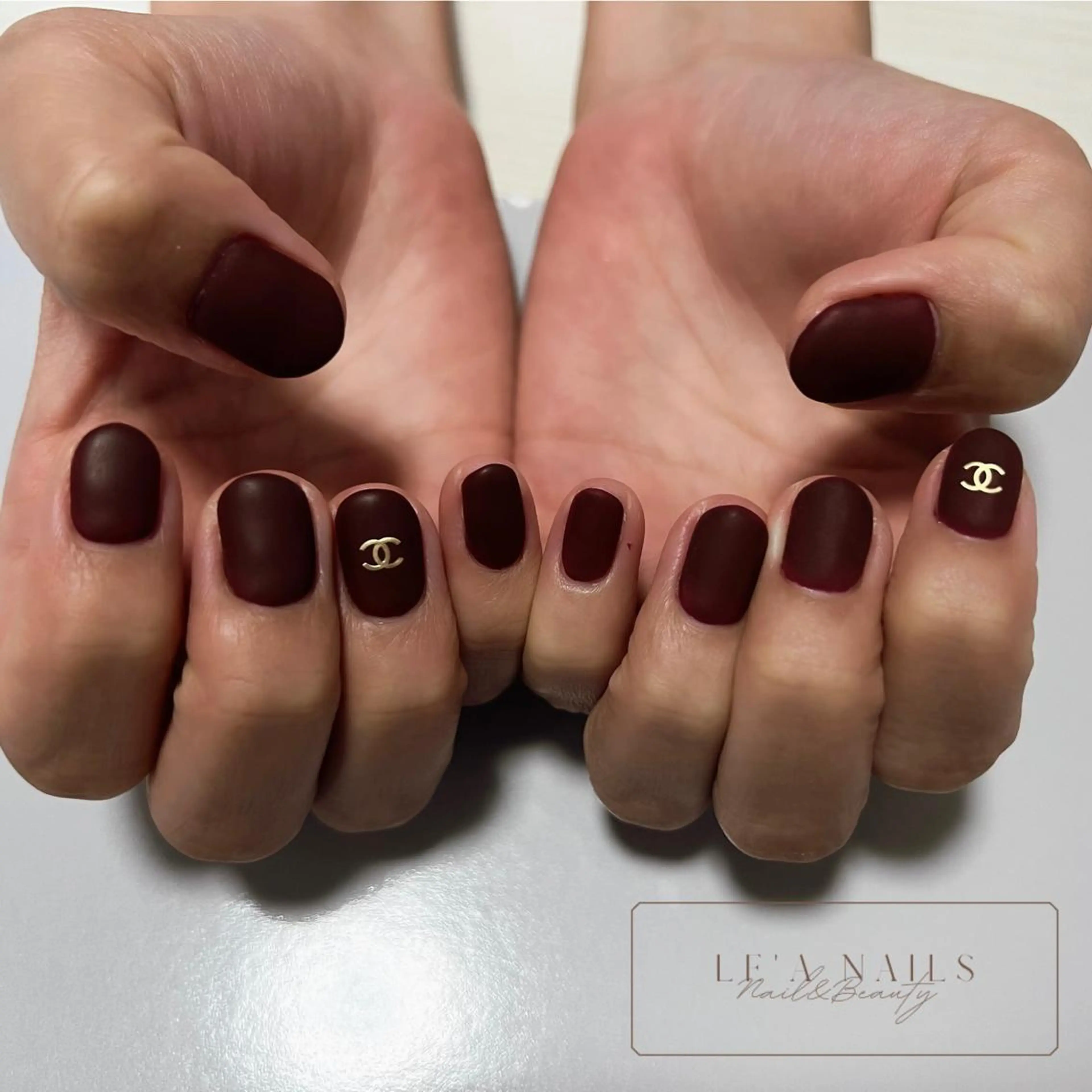 ショート ネイル マットネイル ハンドネイル LE'A NAILSのネイルデザイン