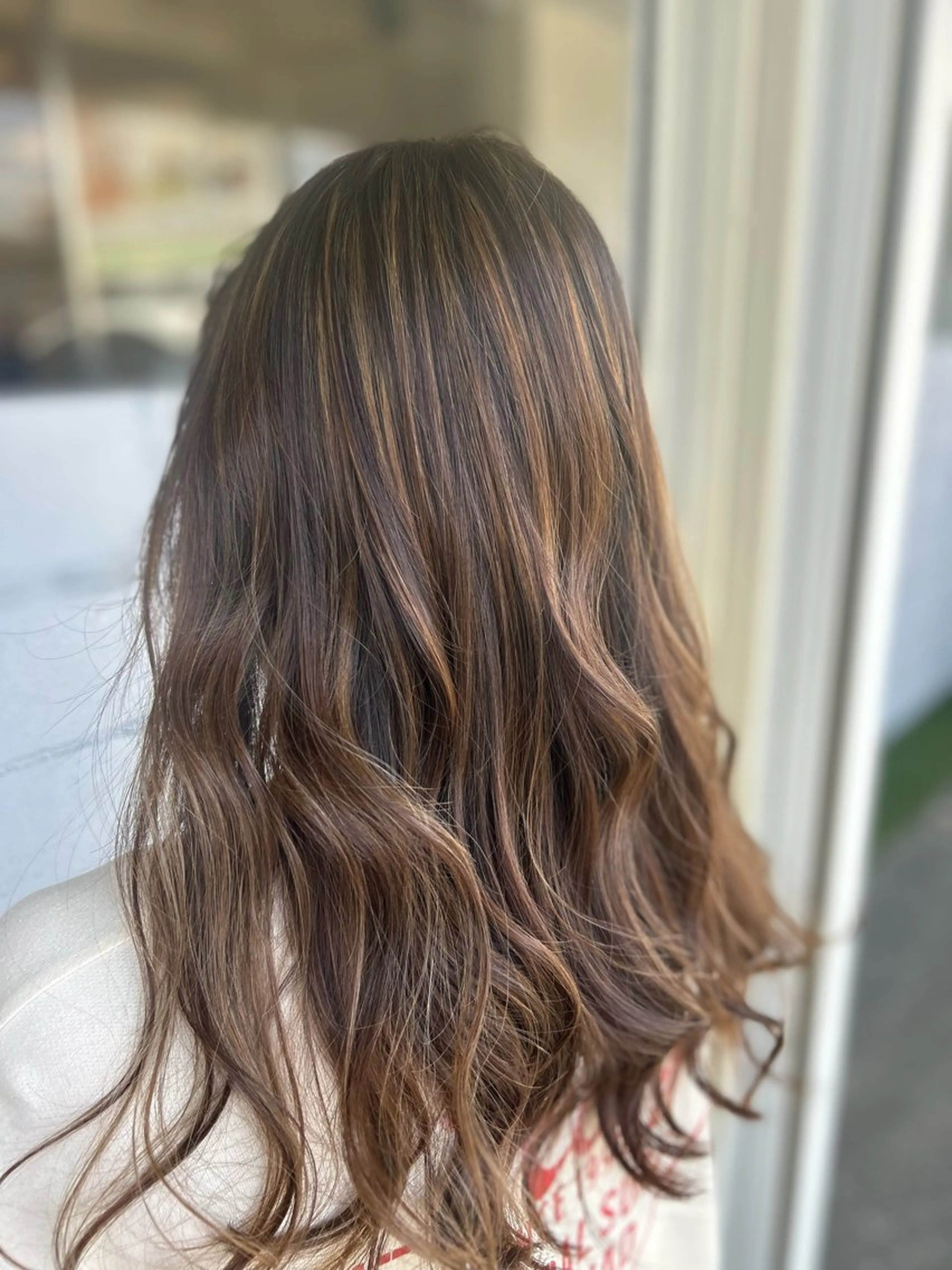 セミロング カラー ハイライトカラー ハイライト 美容室 Jフィドルファドル所属・わきた かずなのヘアスタイル