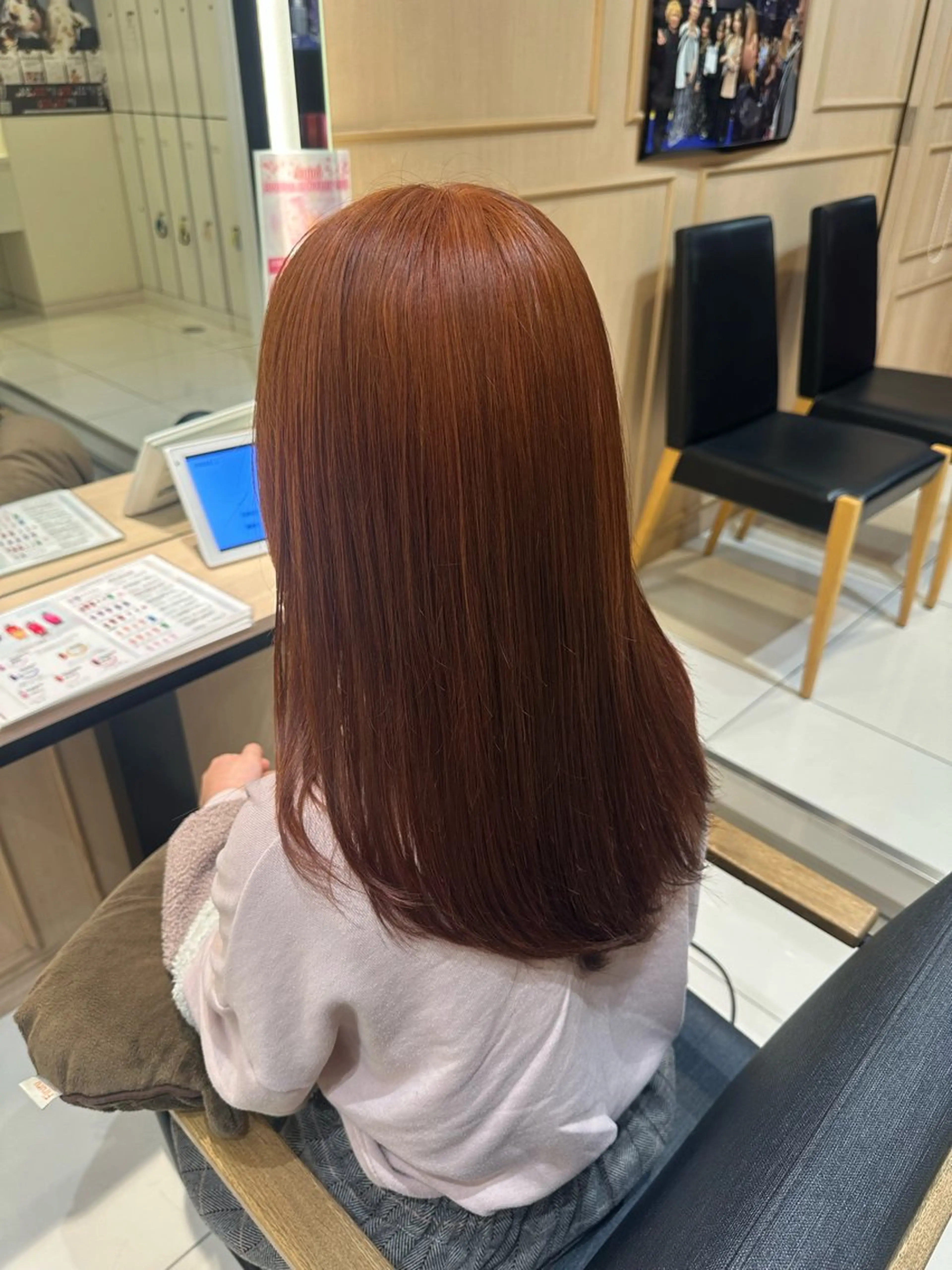 ミディアム カラー ヘアカラー 【モデル様募集中】 ダブルカラー✨/杏菜のヘアスタイル