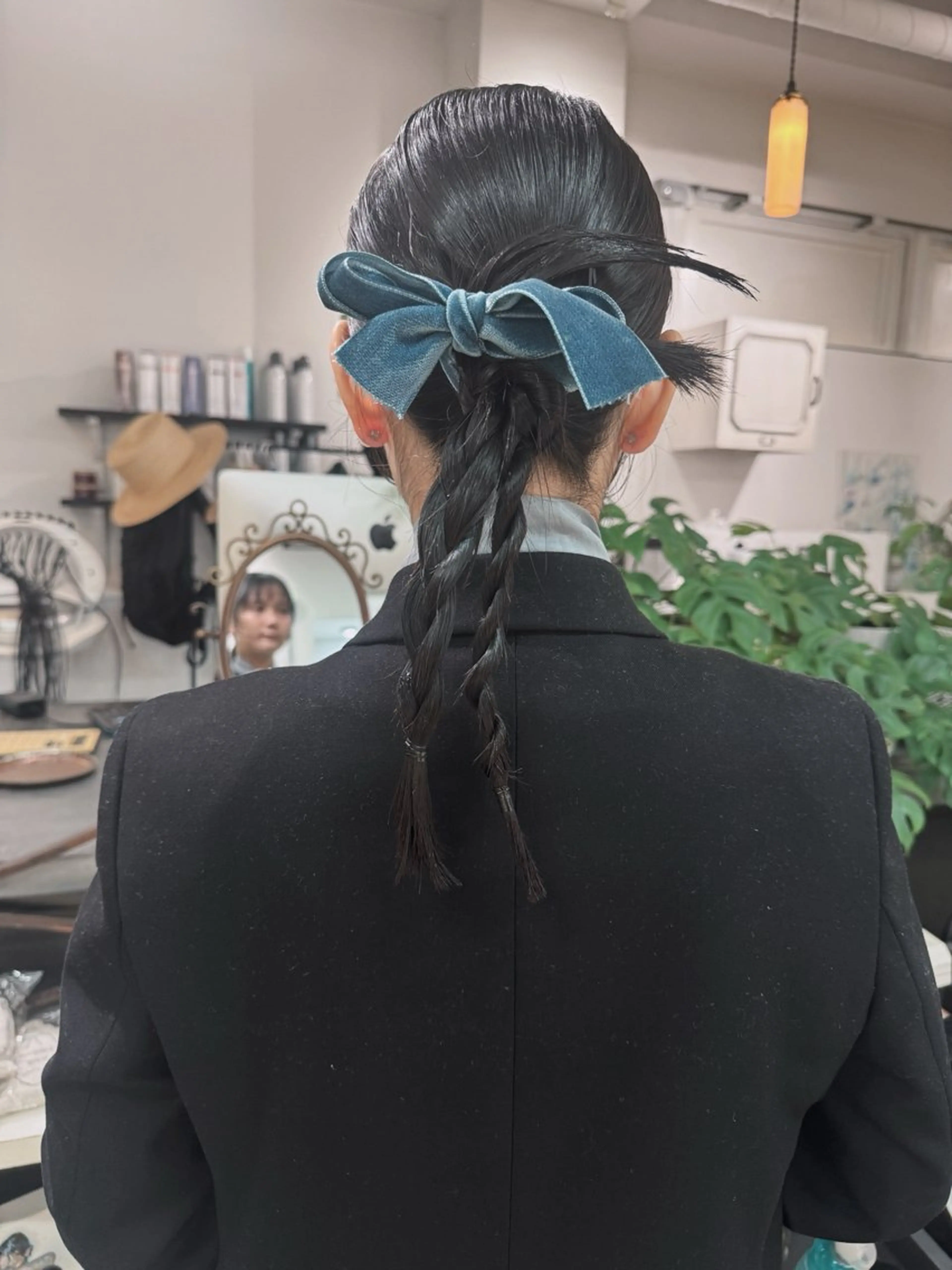 ロング ヘアアレンジ 結婚式・ブライダル 三つ編み ooit所属・ooit 【オーイット】のヘアスタイル