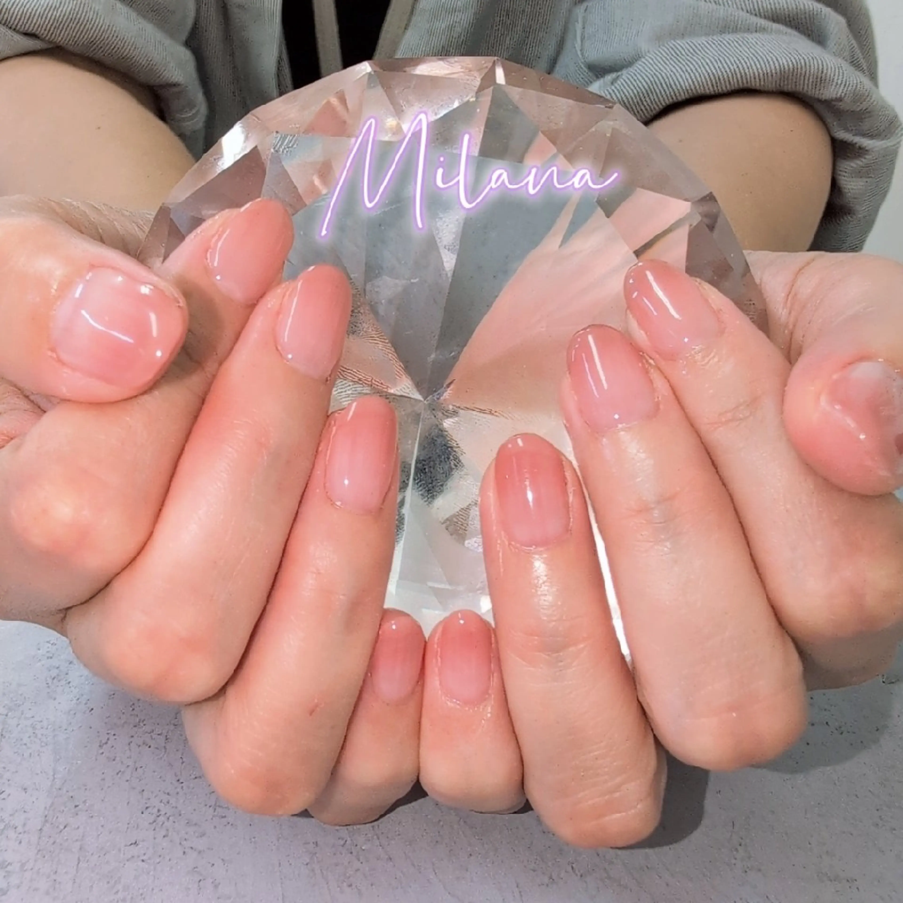 ネイル グラデーション Milana 川瀬のネイルデザイン