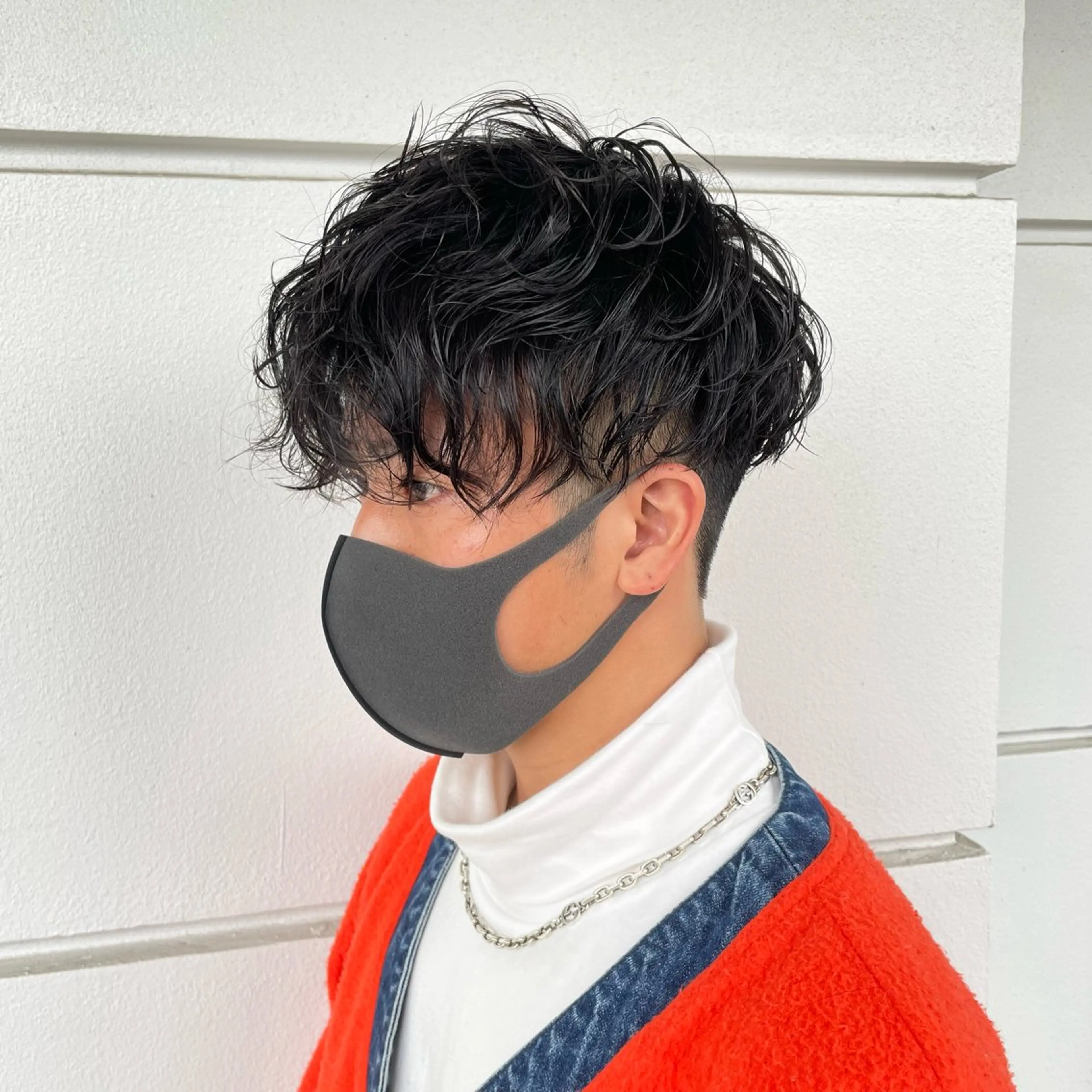 パーマ メンズ センターパート マッシュ メンズパーマ プードルパーマ スパイキーショート 博多No.1 メンズパーマ美容師のヘアスタイル