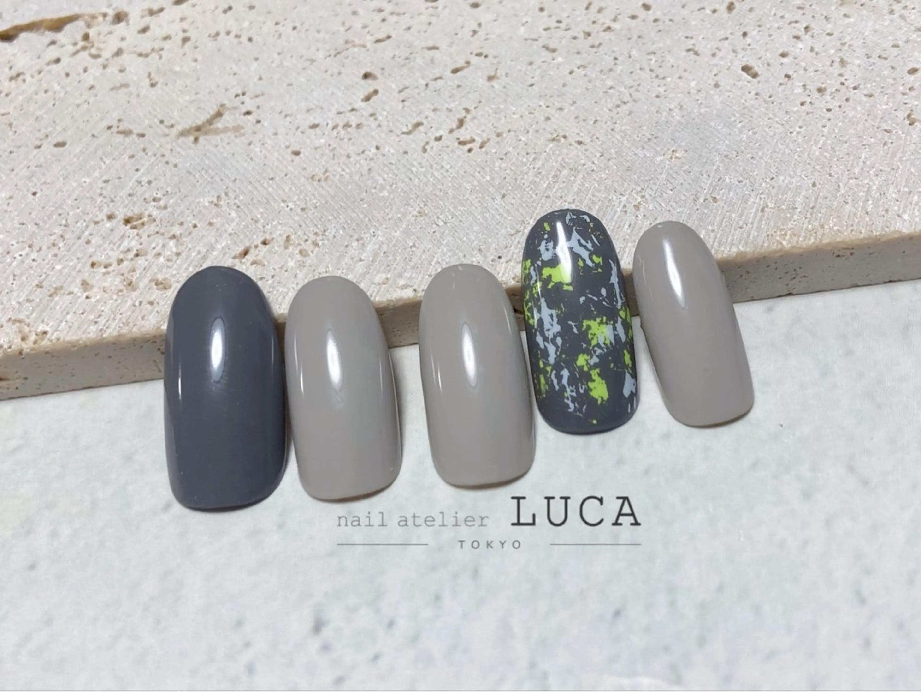 ネイル フレンチネイル ジェルネイル パラジェル シンプルネイル ネイルアトリエルカ 米原のネイルデザイン