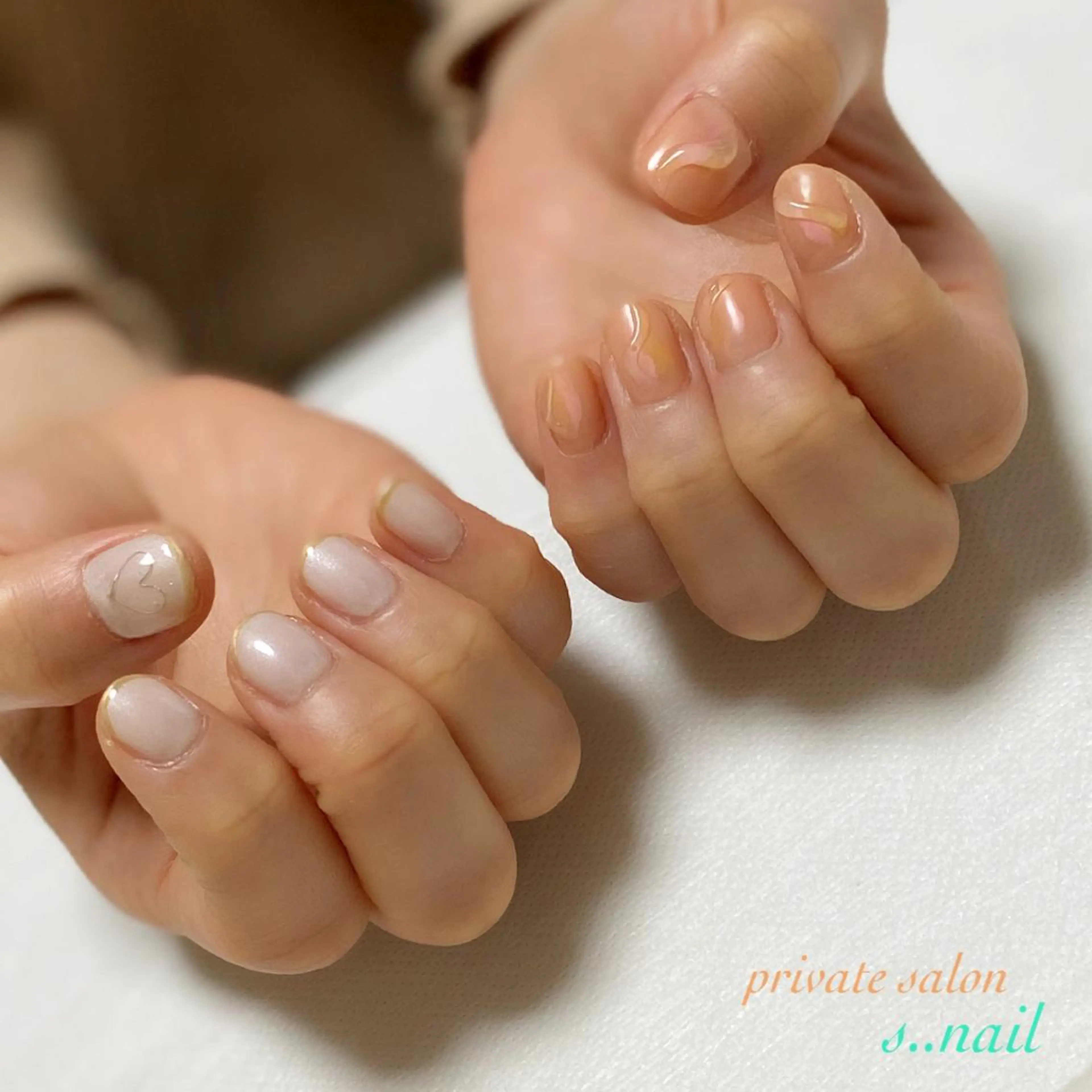 ネイル マットネイル ニュアンスネイル ピンク ホワイト ハンドネイル フットネイル s..nail / MORITAのネイルデザイン