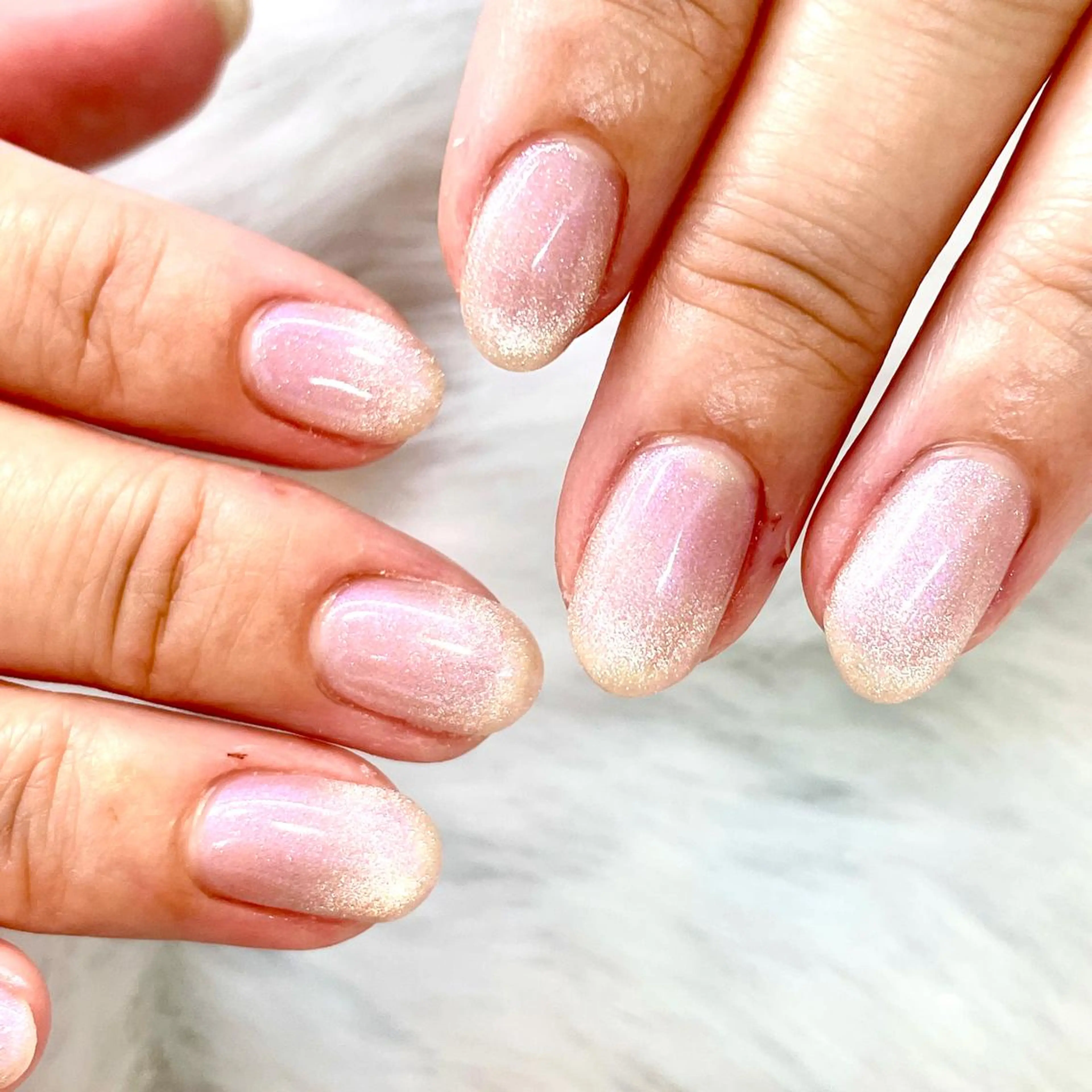 ネイル マグネットネイル マグネットワンカラー ワンカラーネイル ジュニアネイリスト ジュニアセラピストのネイルデザイン