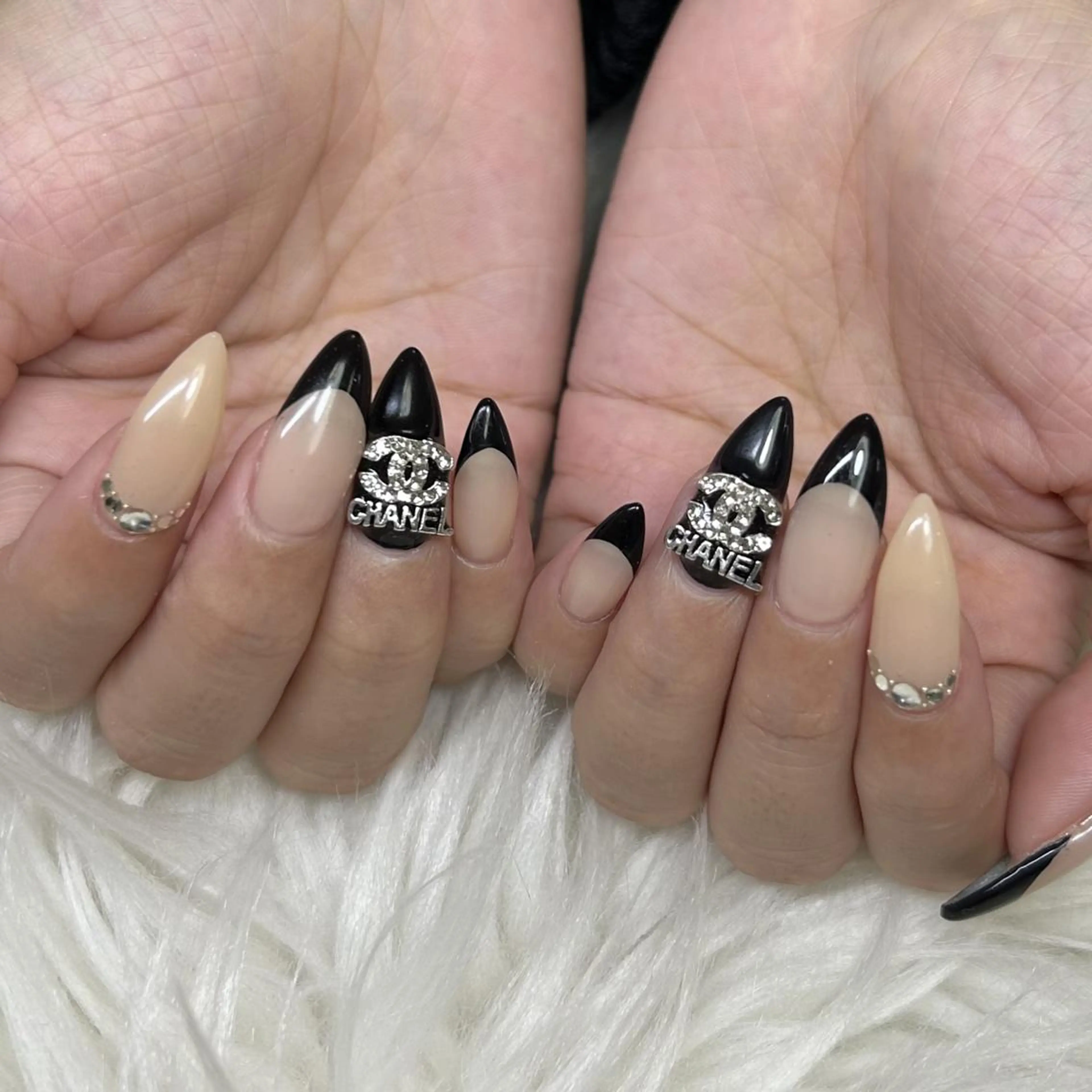 ネイル nailist 羽藍のネイルデザイン