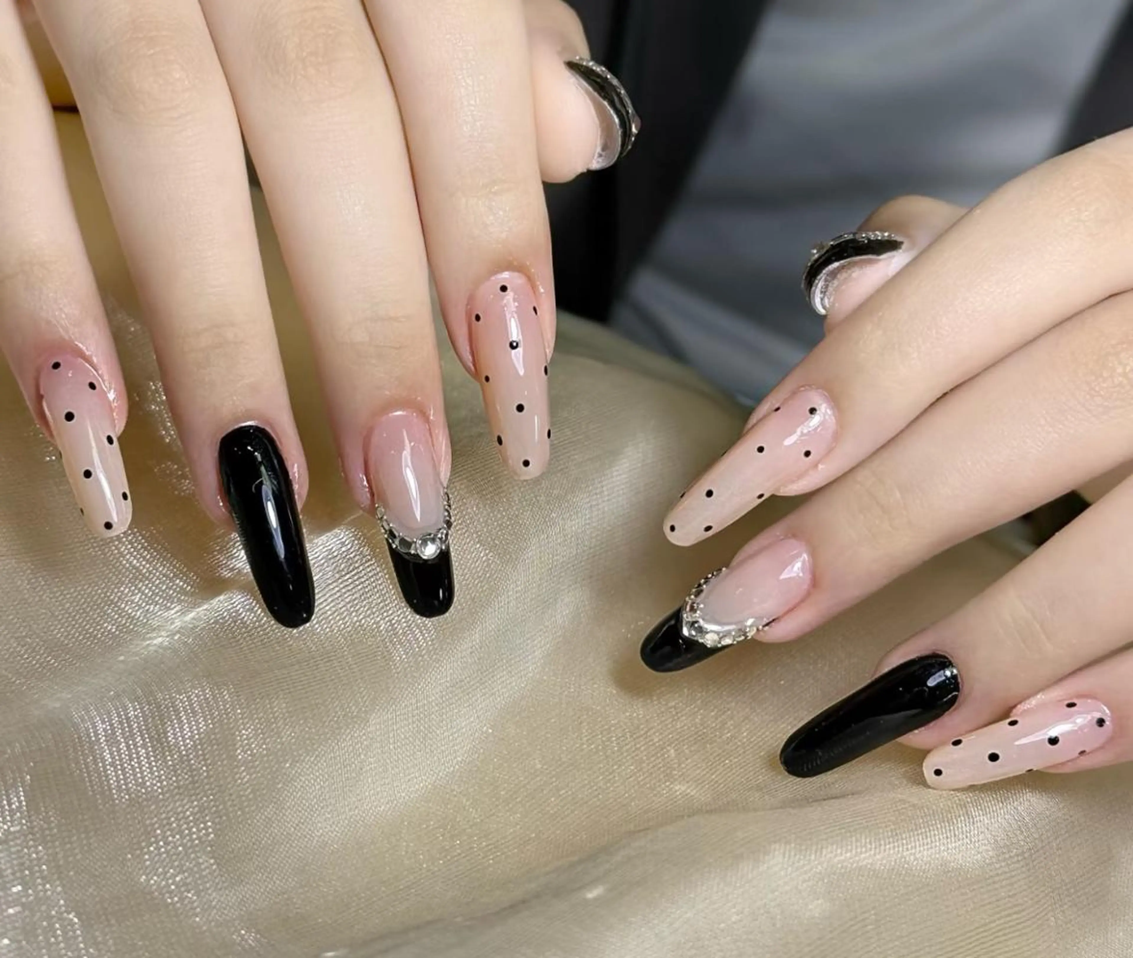 ネイル ハンドネイル ル ルのネイルデザイン