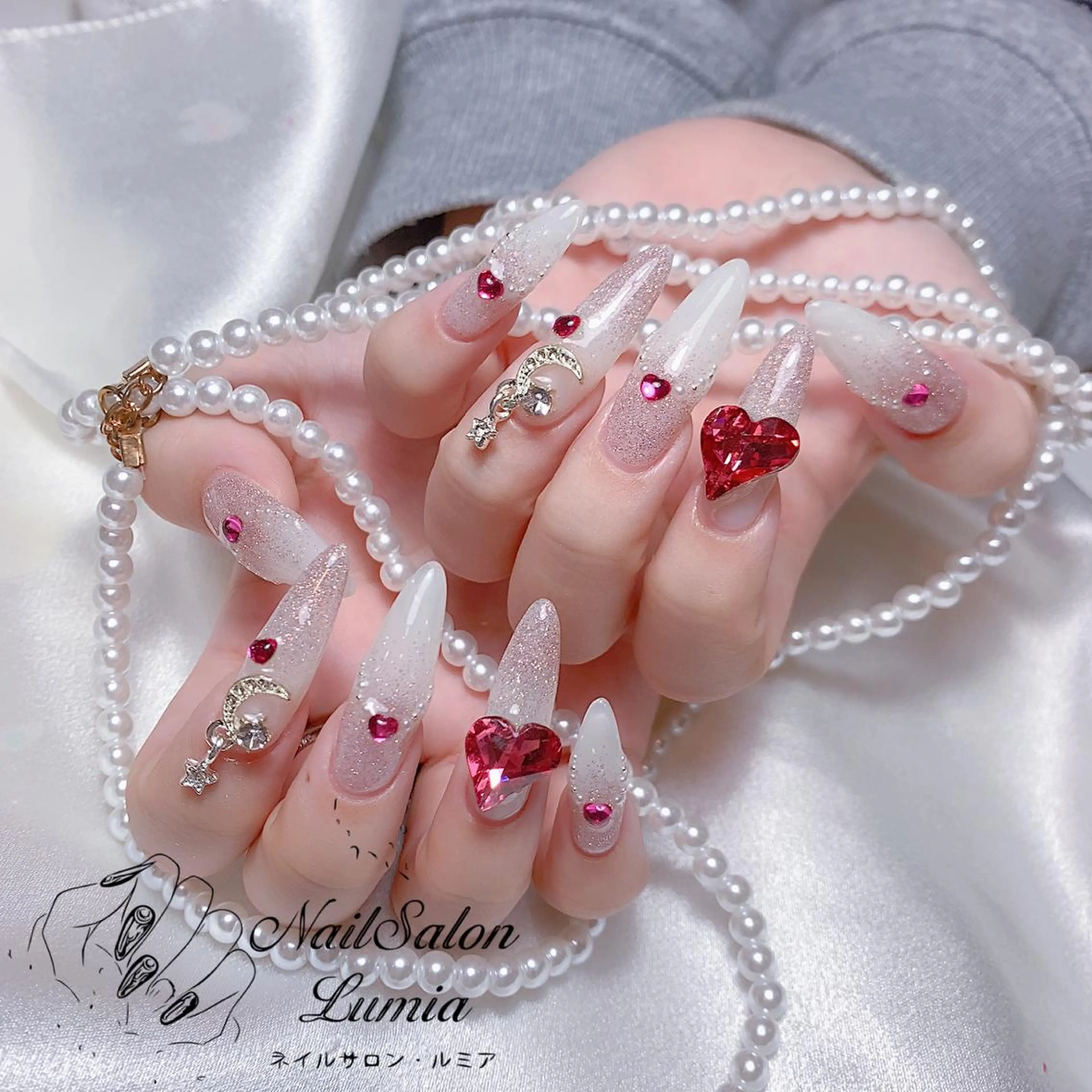 ネイル ハンドネイル ネイルサロン ルミア Lumia 店長のネイルデザイン