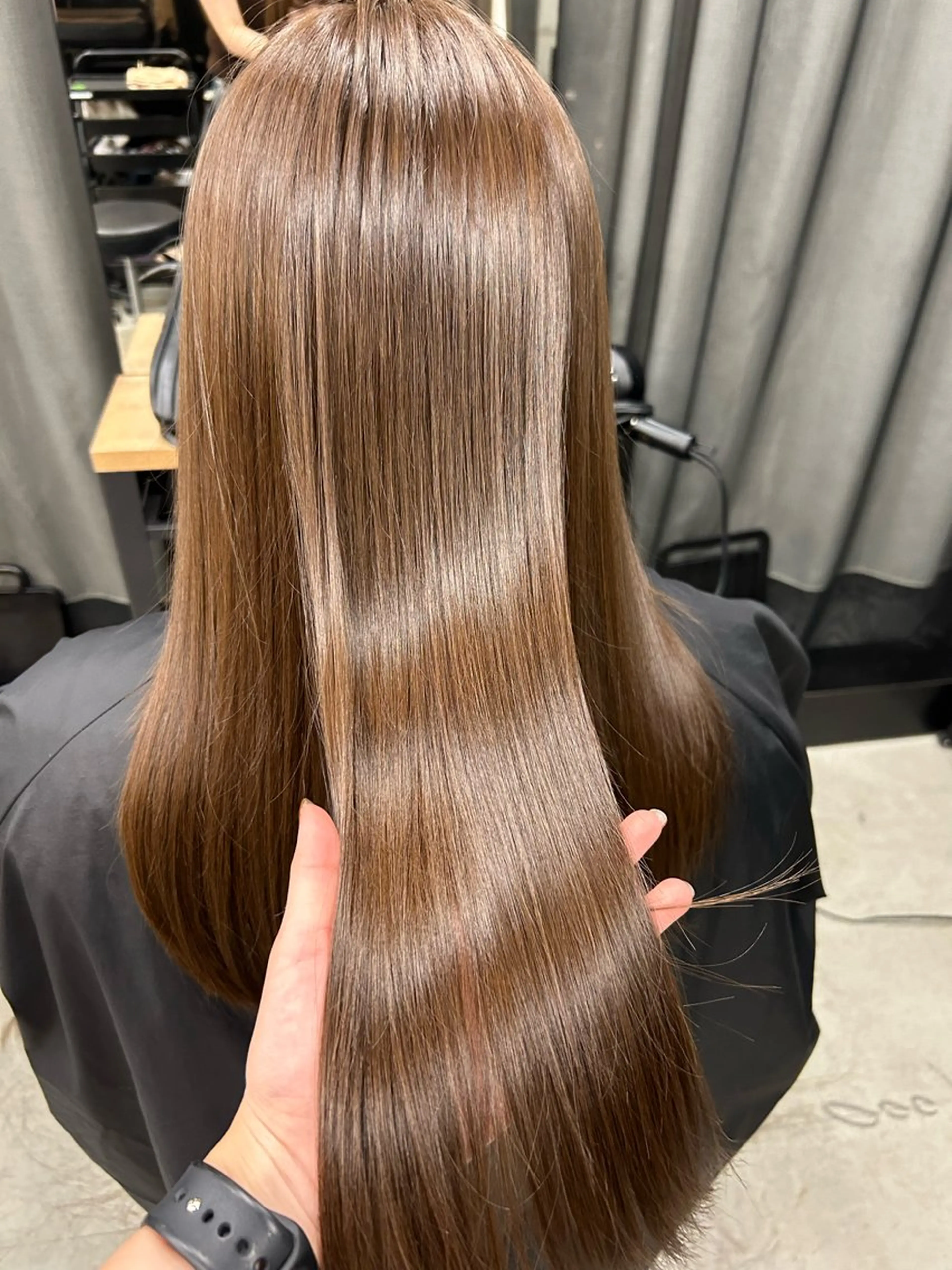 セミロング 女性らしいモテヘア 韓国ヘアhikariのヘアスタイル