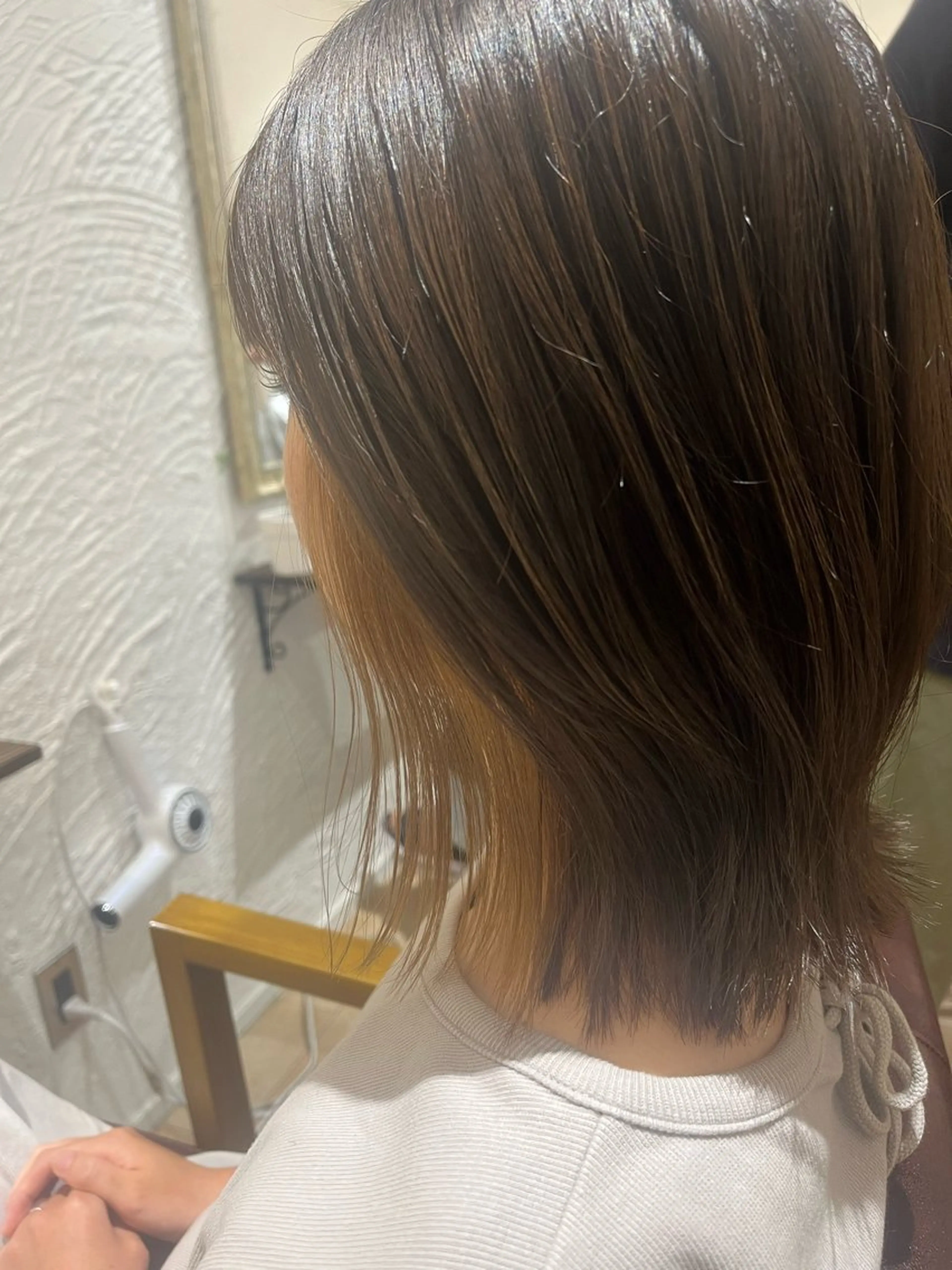 ミディアム カラー ベージュカラー イヤリングカラー ミルクティーベージュ ヘアカラー 🌈透明感カラー🌈 🌟吉田祐介🌟のヘアスタイル