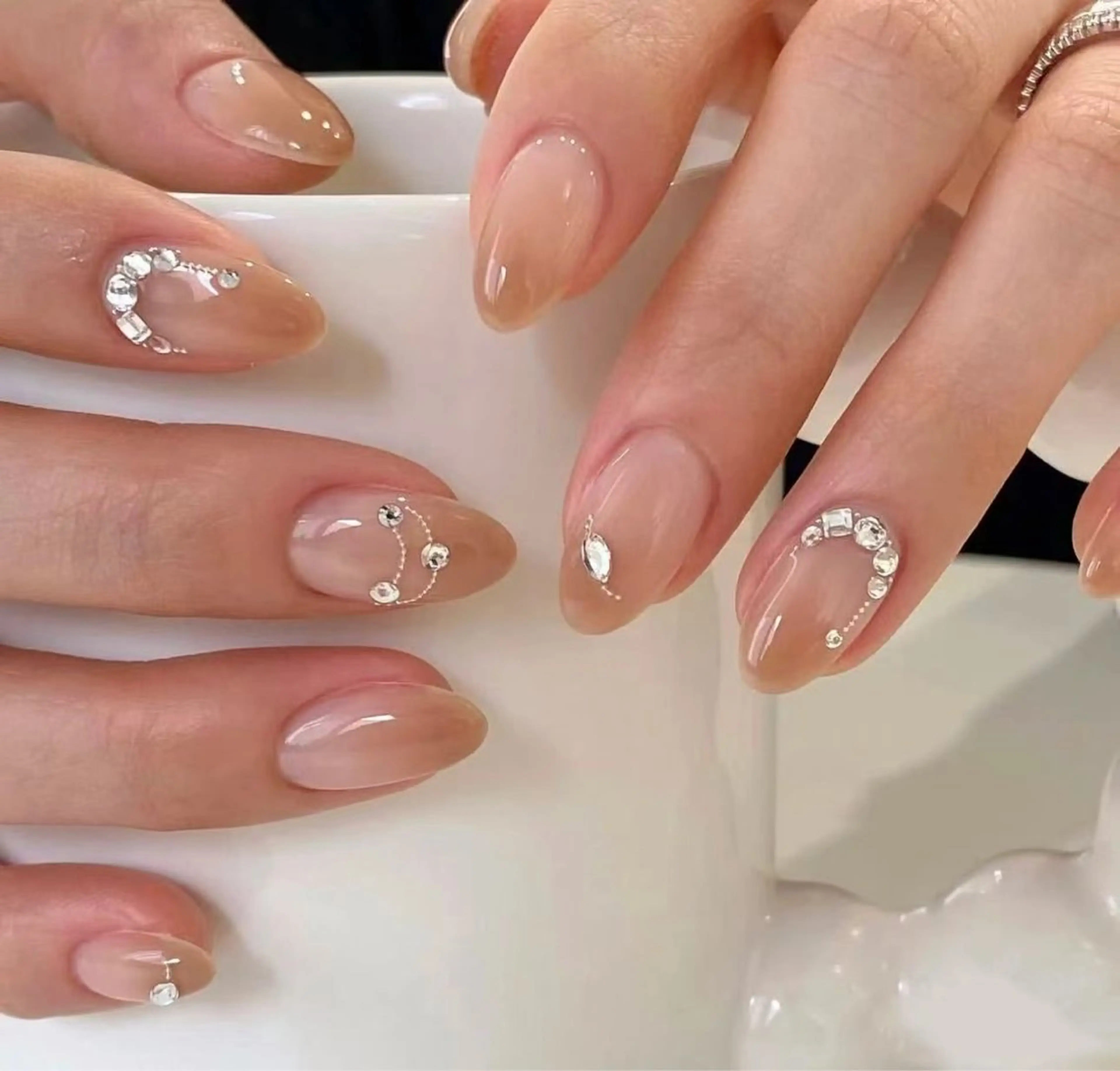 ネイル フラワーネイル フレンチネイル ジェルネイル ガラスフレンチ ハート ハンドネイル BabyYouMi ねねのネイルデザイン