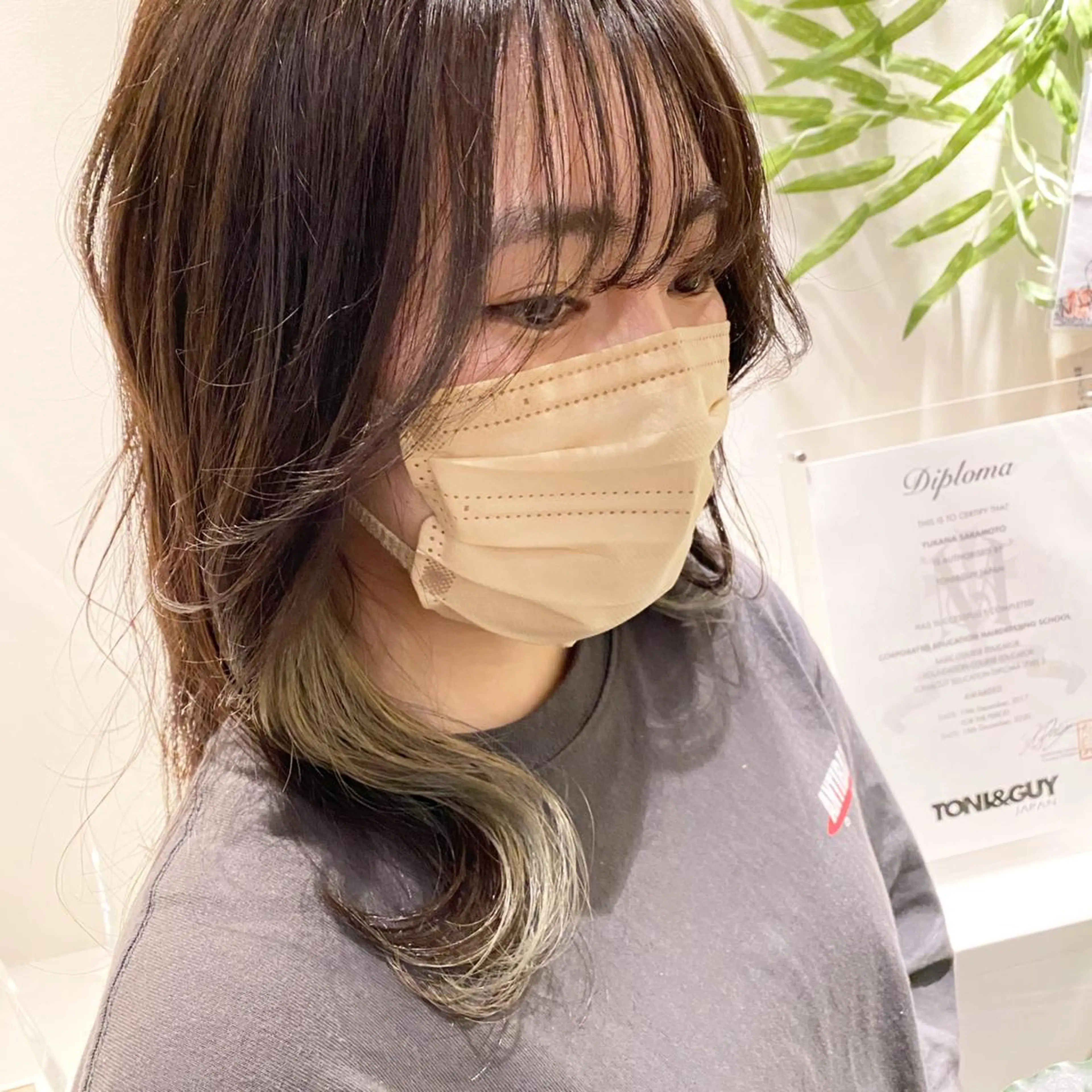 ミディアム アッシュ ボブ 髪質改善 レイヤーカット ショート〜ミディアム 喜多司のヘアスタイル