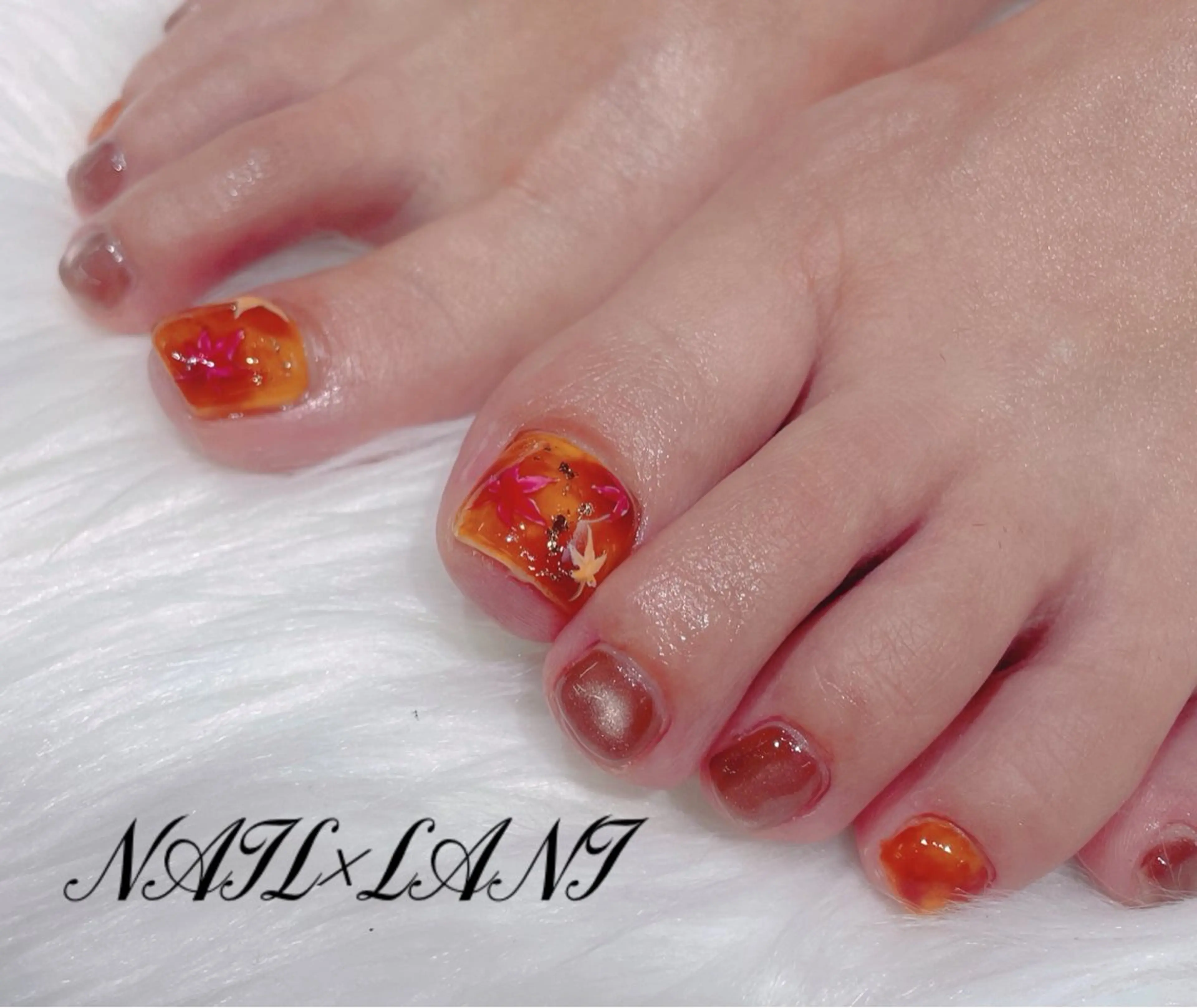 ネイル フットネイル ジェルネイル マグネットネイル パラジェル フットネイル 一之瀬 柚季のネイルデザイン