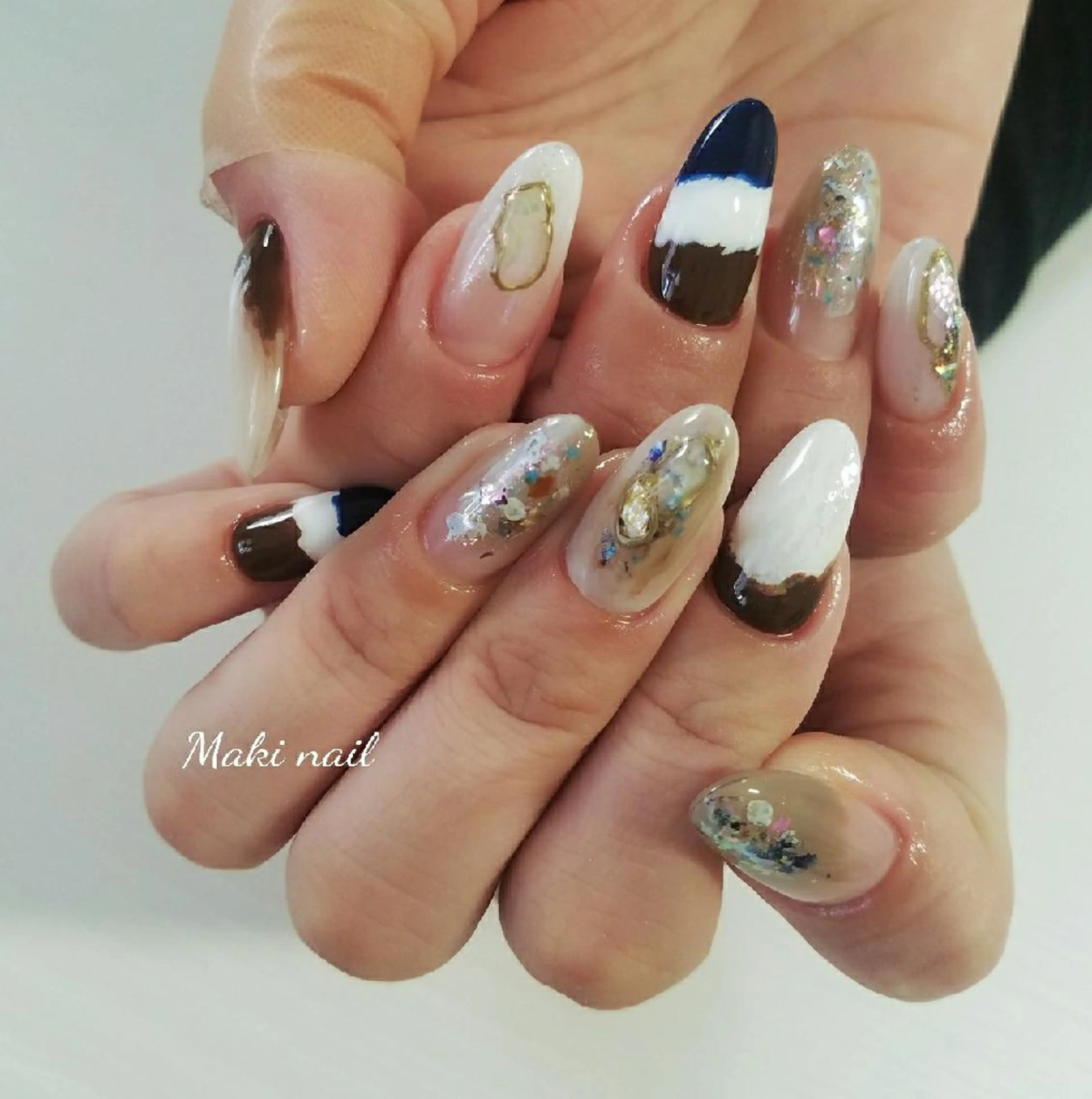 ネイル ニュアンスネイル   MAKI NAILのネイルデザイン