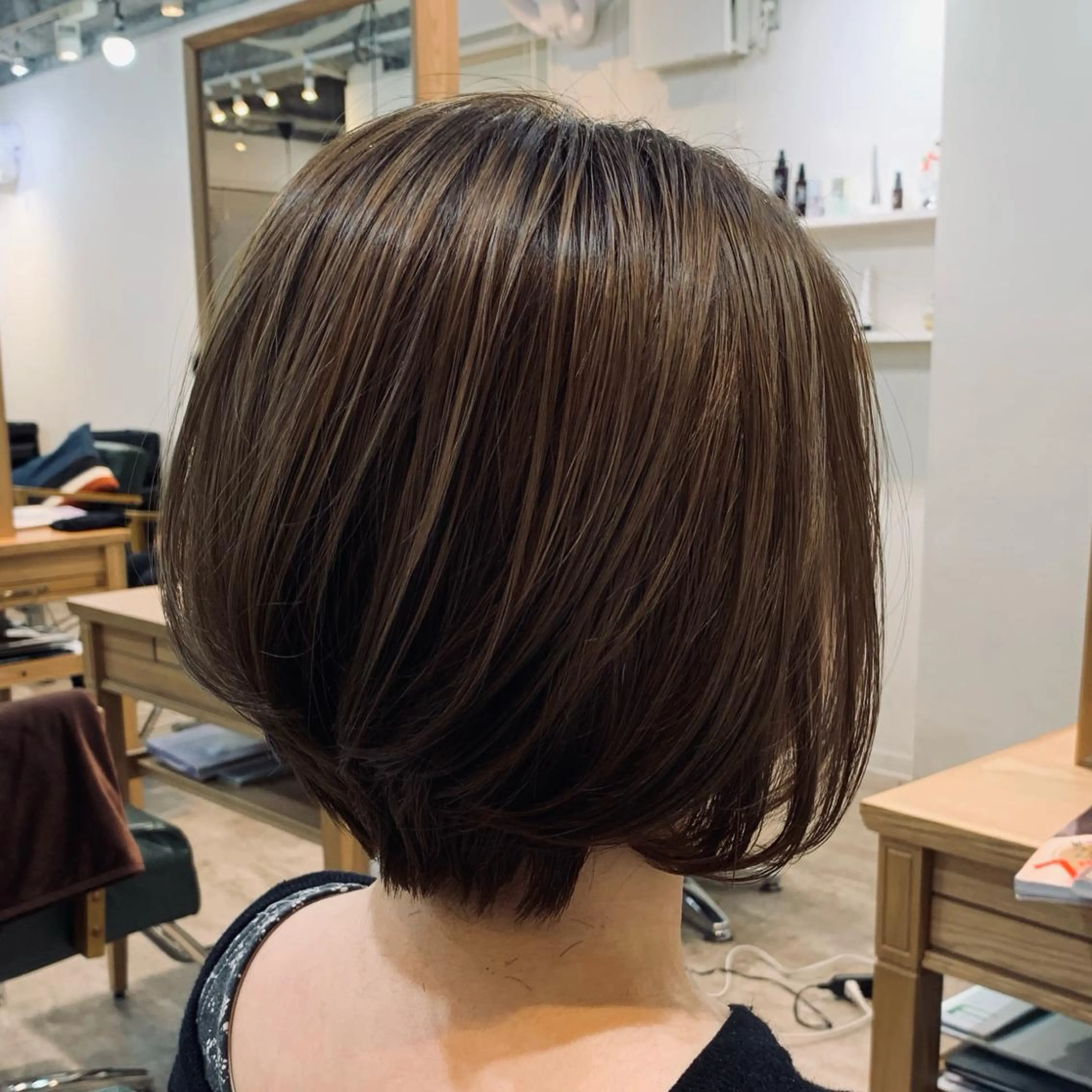 ショート カラー 加藤 雄大のヘアスタイル