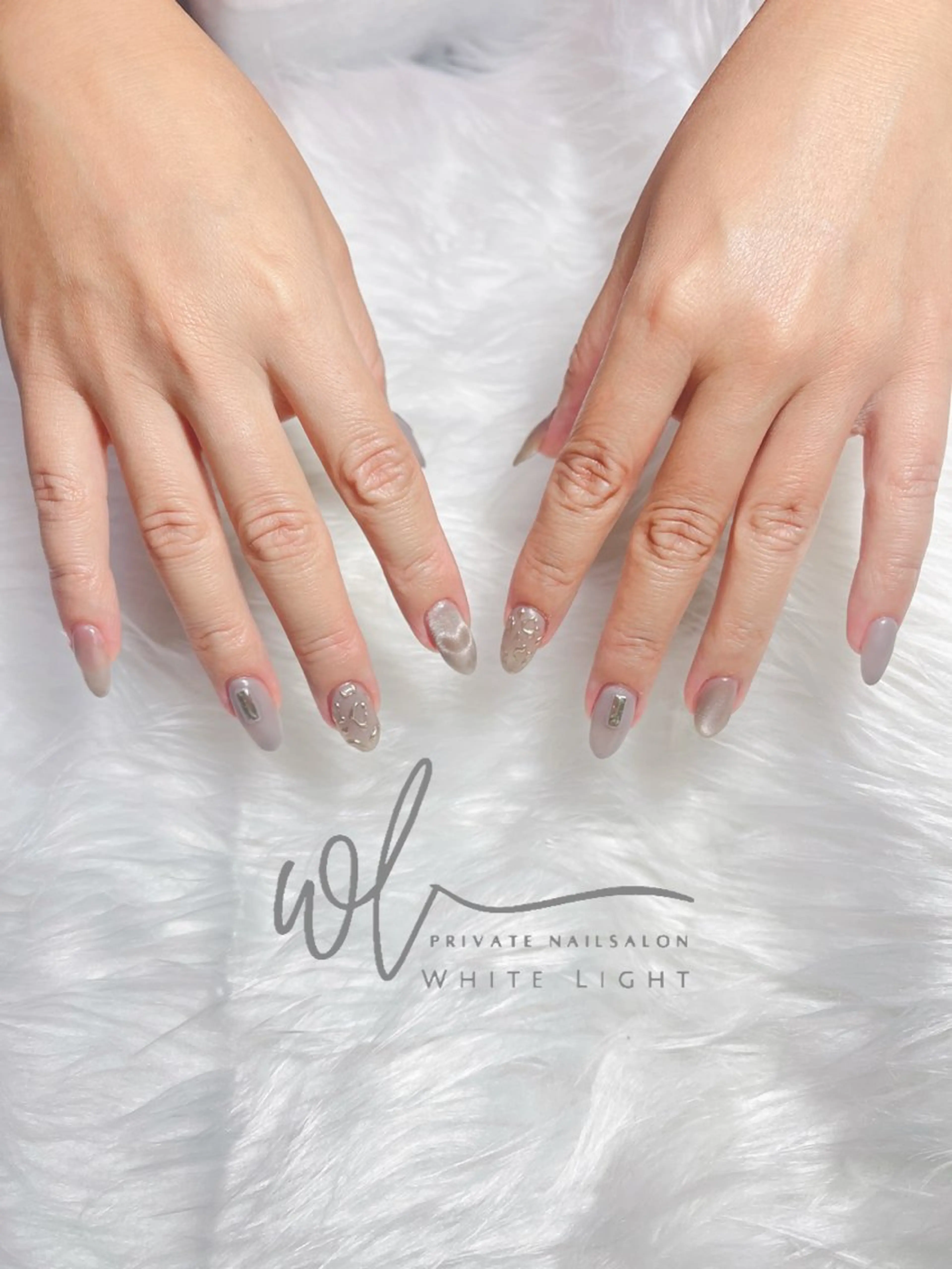 ネイル マットネイル プライベートサロン WhiteLightのネイルデザイン