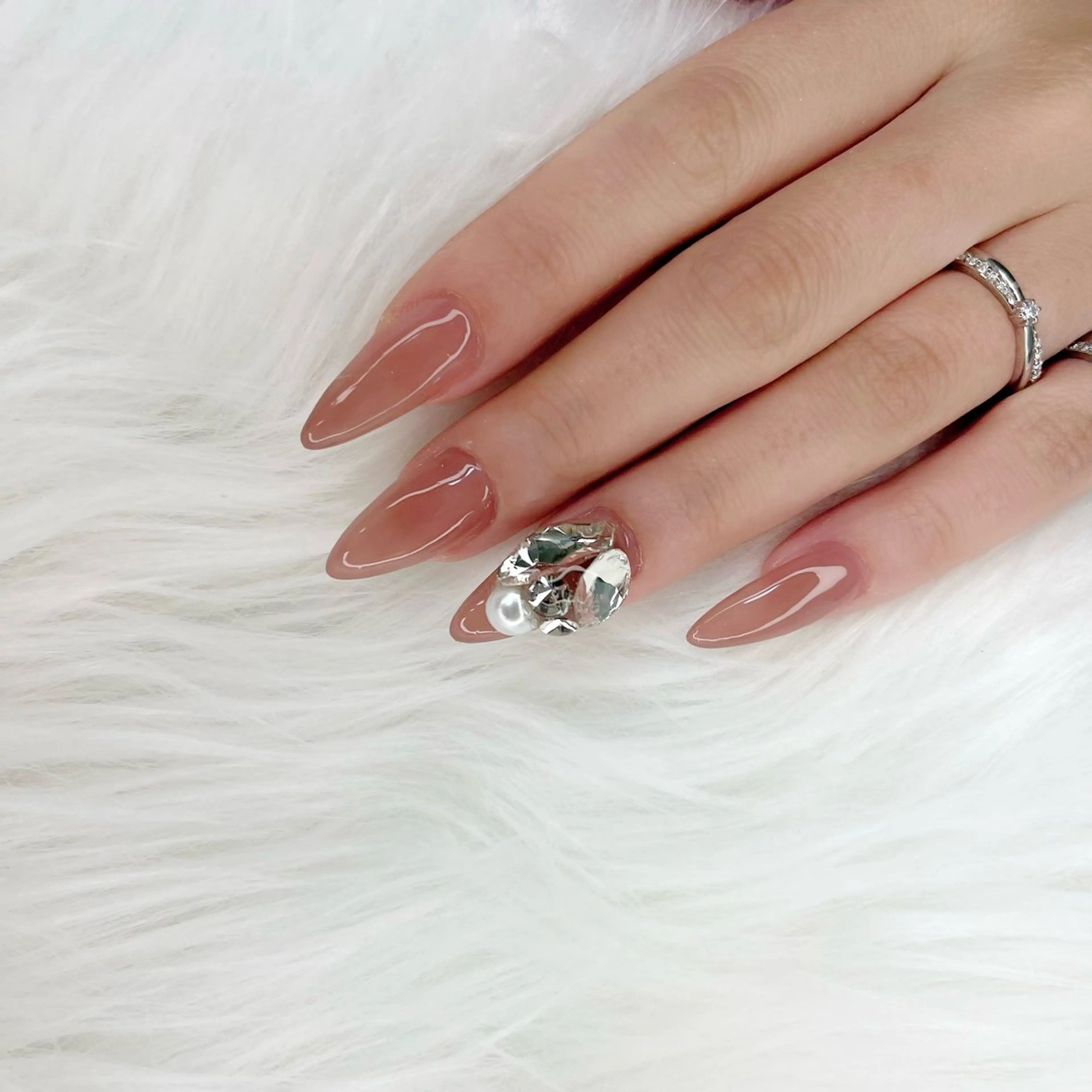 ネイル nailsalon Apis所属・Apis manakaのネイルデザイン