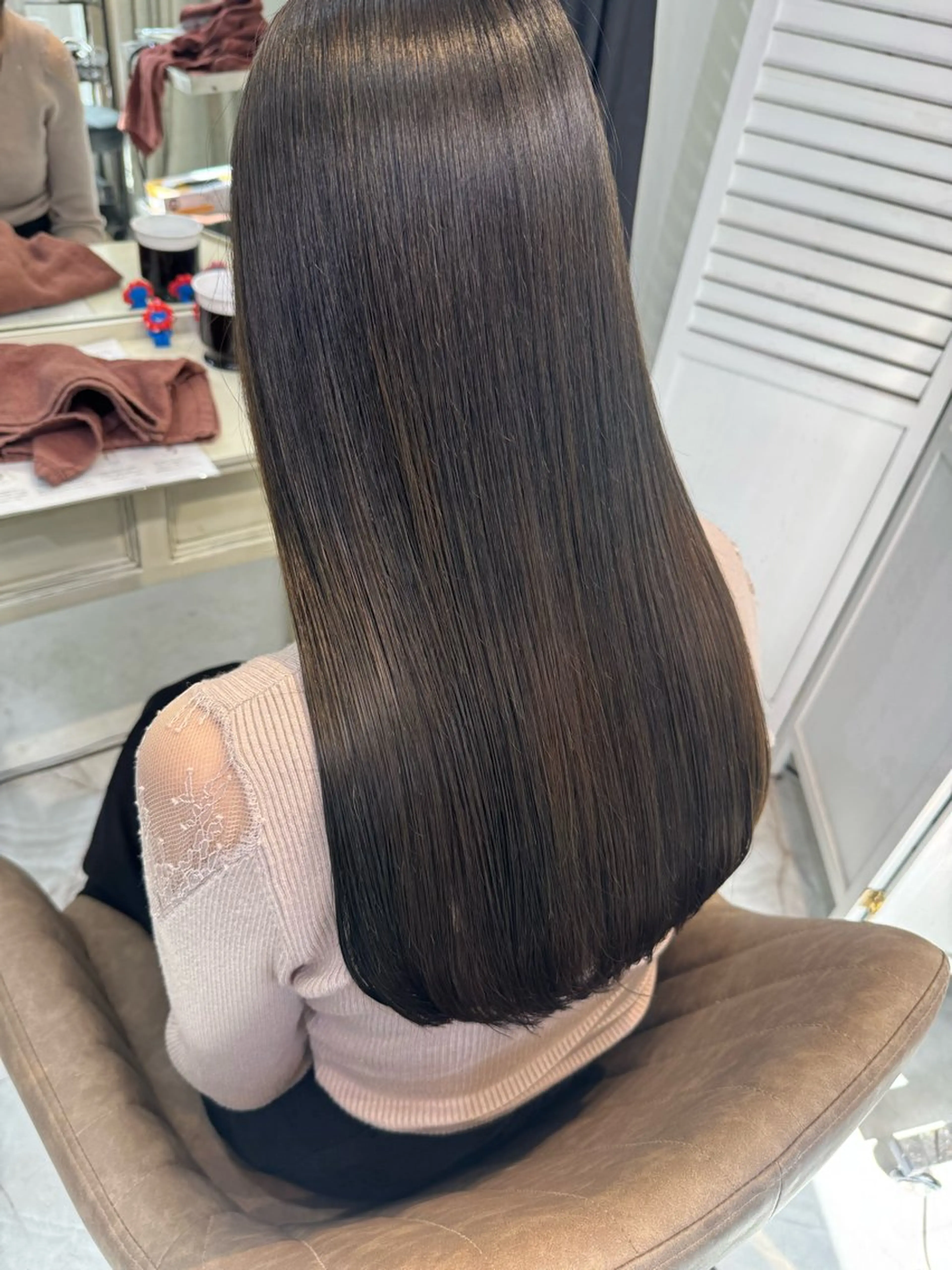 ロング パーマ ロング 酸性ストレート ストレートパーマ 縮毛矯正 トリートメント Fuu.by lupine所属・21日空きあり 🌟misatoのヘアスタイル