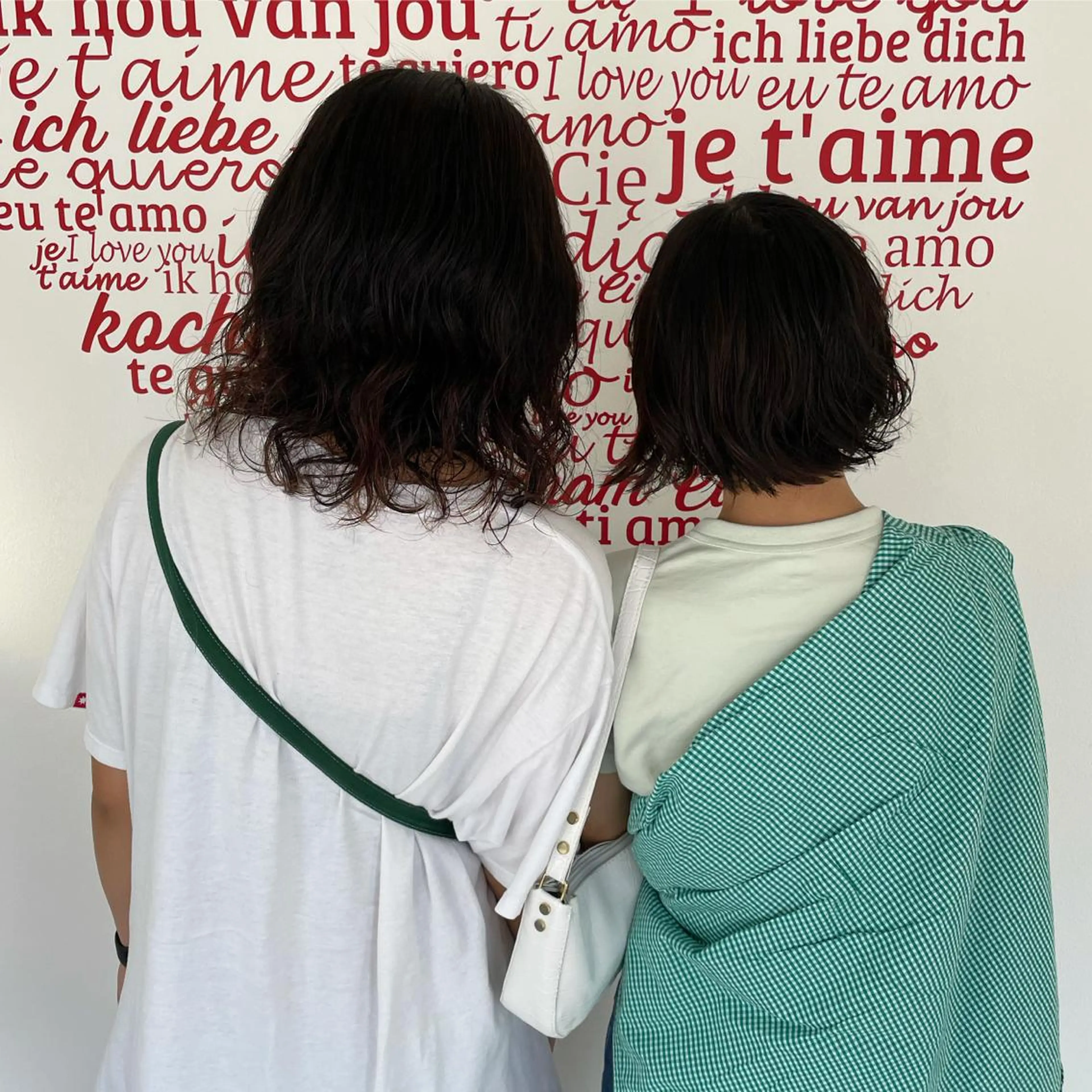 ミディアム パーマ CREAPY所属・日向野 利菜のヘアスタイル