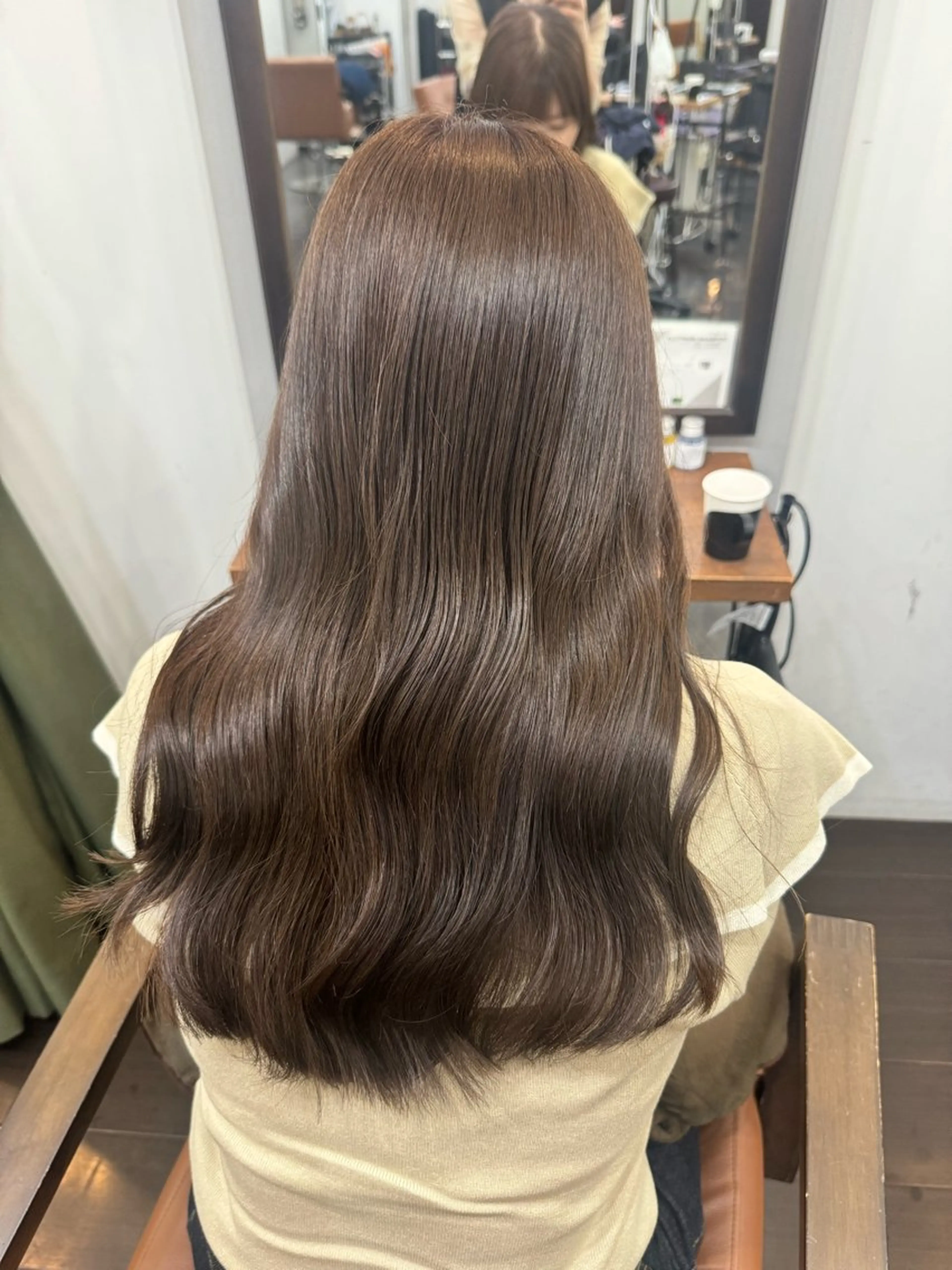 ロング カット ヘアカラー トリートメント 難波 茜のヘアスタイル